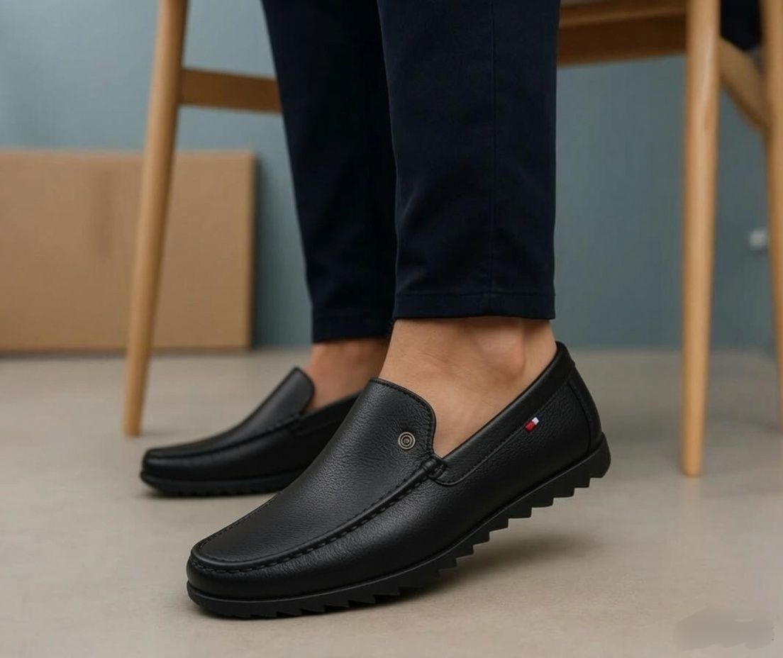 stride up Lightweight Stylish Casual Synthetic Leather Loafers For Men-picture-41