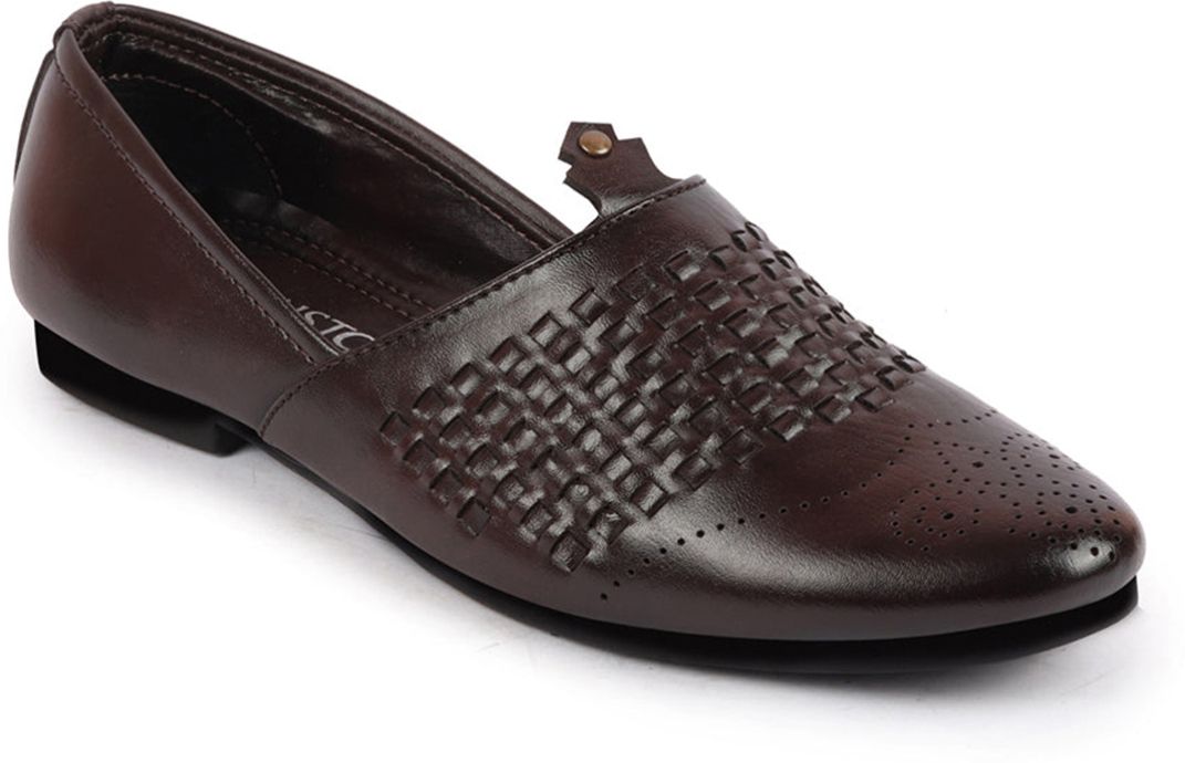 Laser Cut Knitted Design Ethnic Wedding Broad Feet Slip On Juttis and Mojaris For Men-image-18