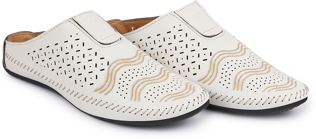 Ethnic Wedding Party Back Open Laser Cut Design Juttis and Mojaris For Men-image-13