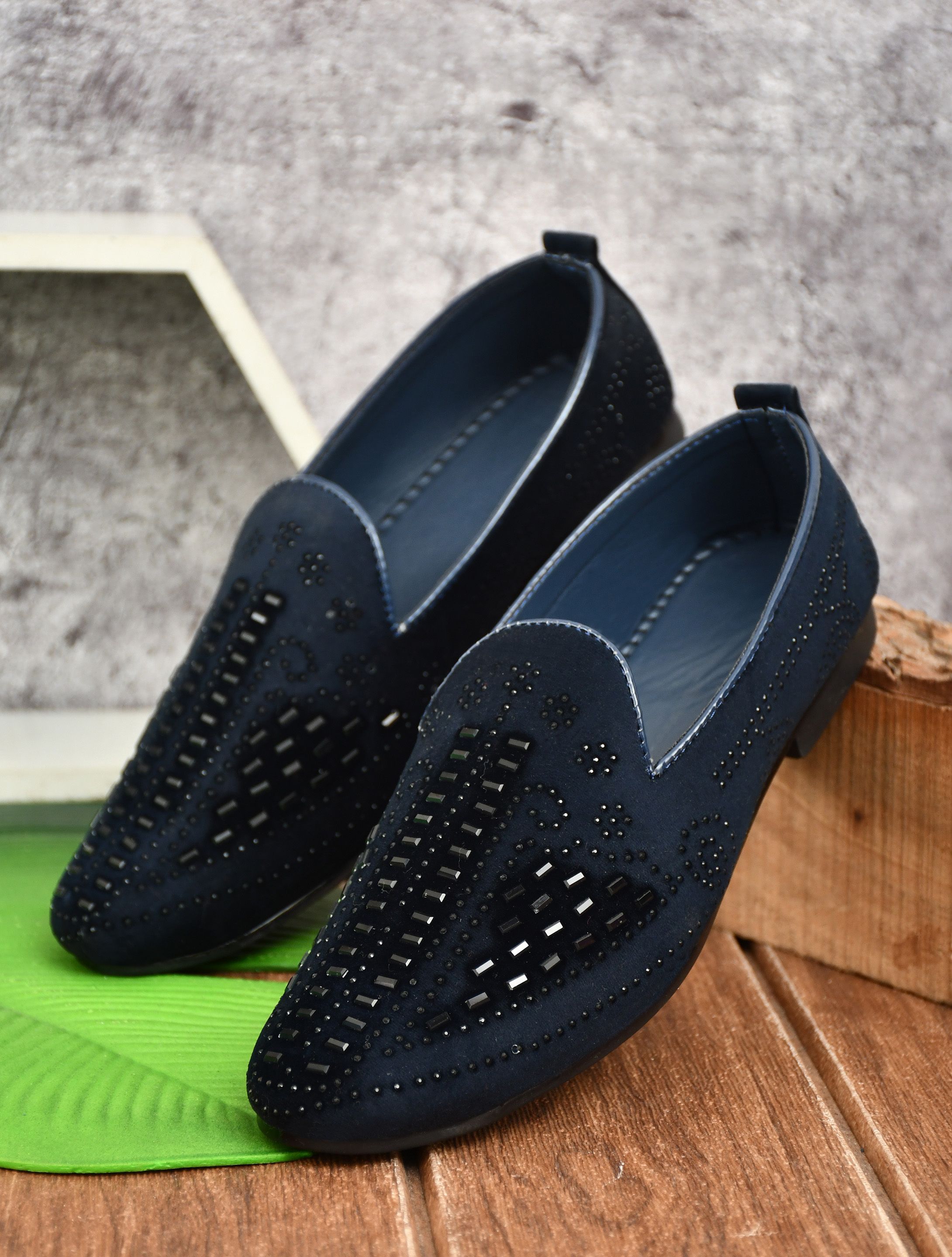 Red Eleven Casual Party Wear Jutis For Men Party Wear For Men-image-12