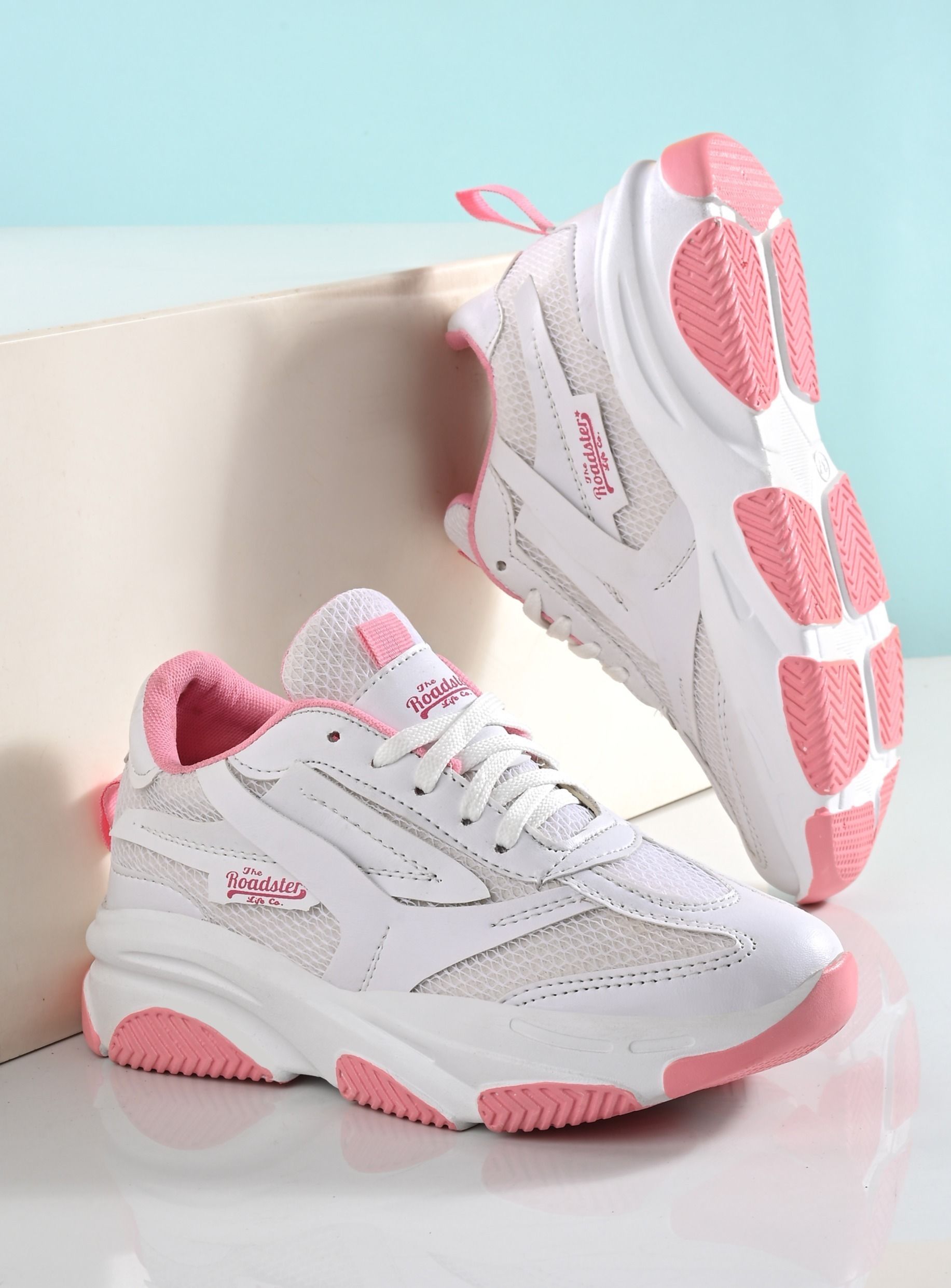 Sneakers For Women