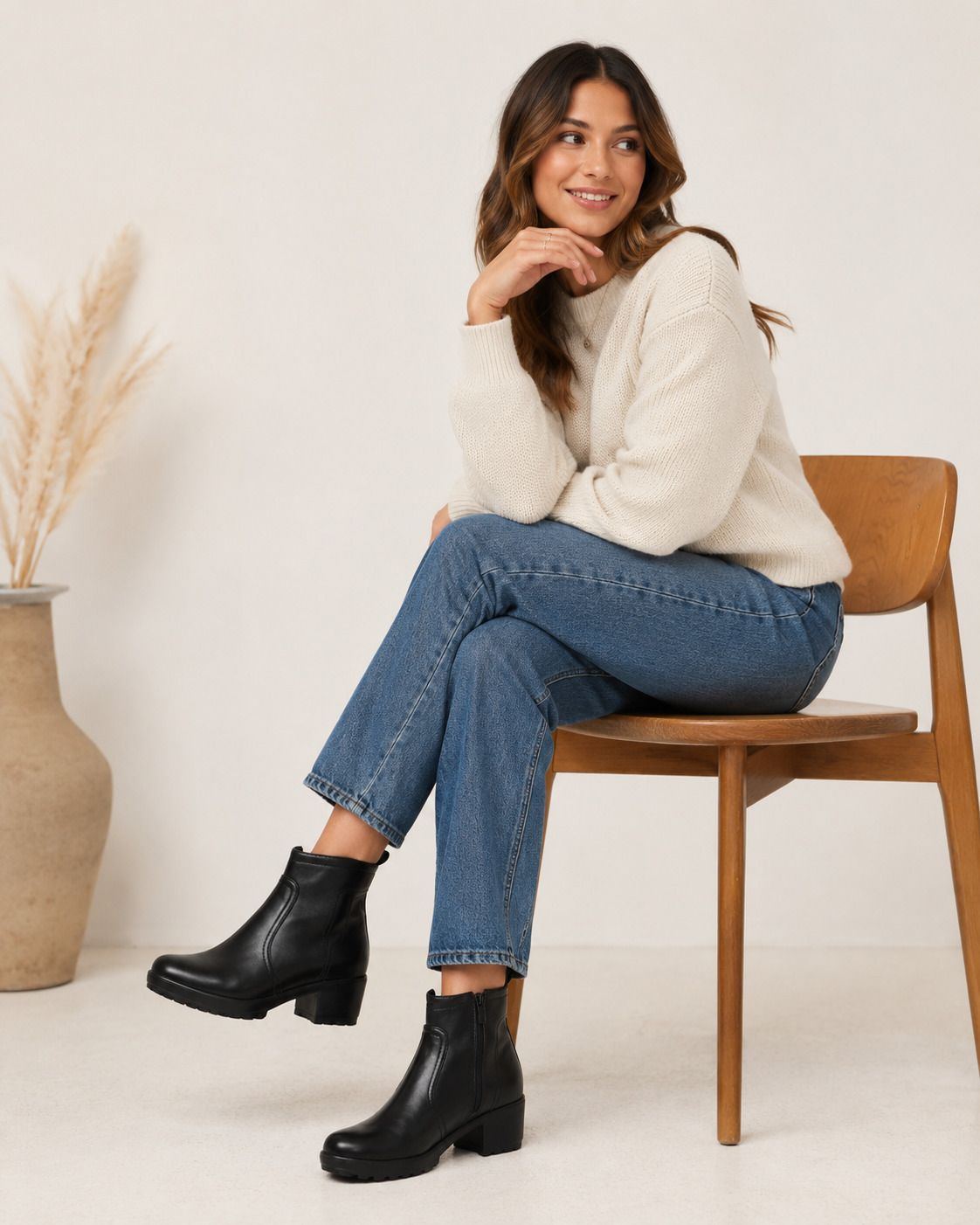 1651 Black Boots For Women-image-17