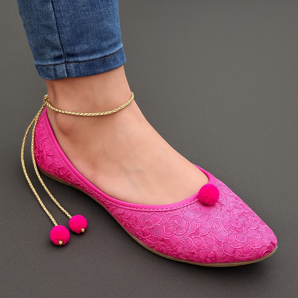 Traditional Slip-On Mojari & Jutti Bellies For Women