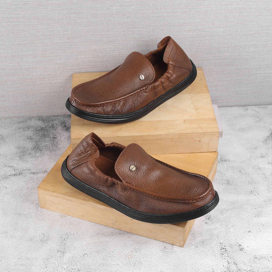 71-195 Loafers For Men-image-34