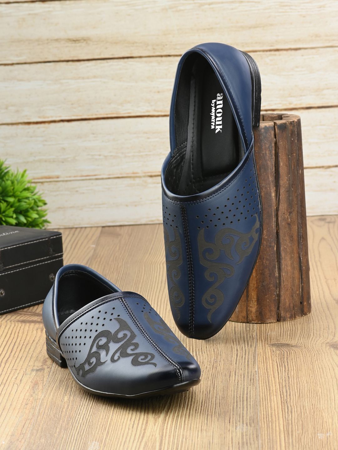 Casual Shoes Jutis For Men-image-37