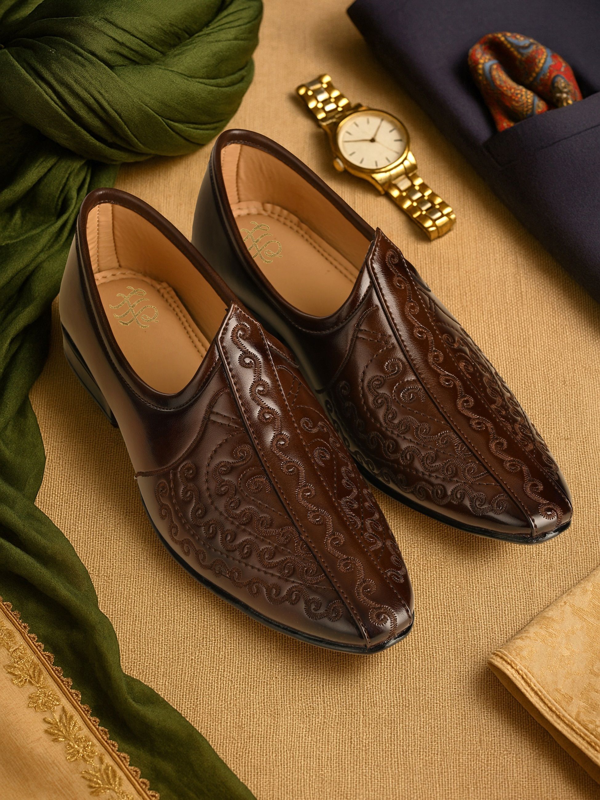 house of pataudi Men Brown Textured Leather Slip-On Loafers with Handcrafted Woven Design Mojaris For Men-picture-25