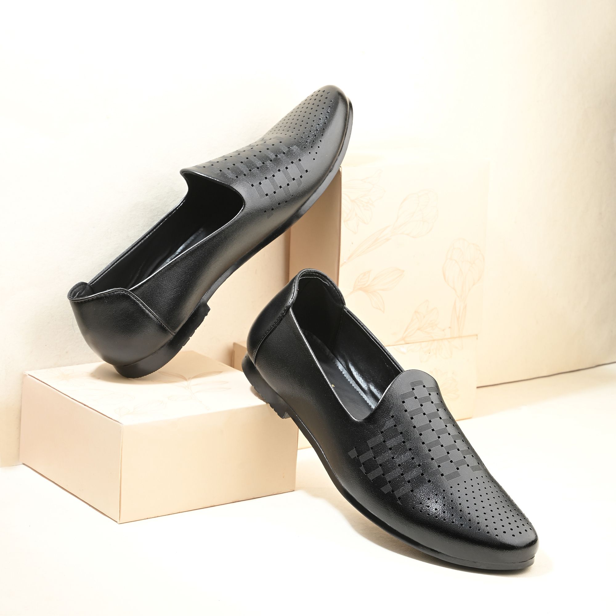 vellinto Cool MEWAR Rajasthani Jutis For Men Mojaris For Men Nagra For Men Casuals For Men-picture-18