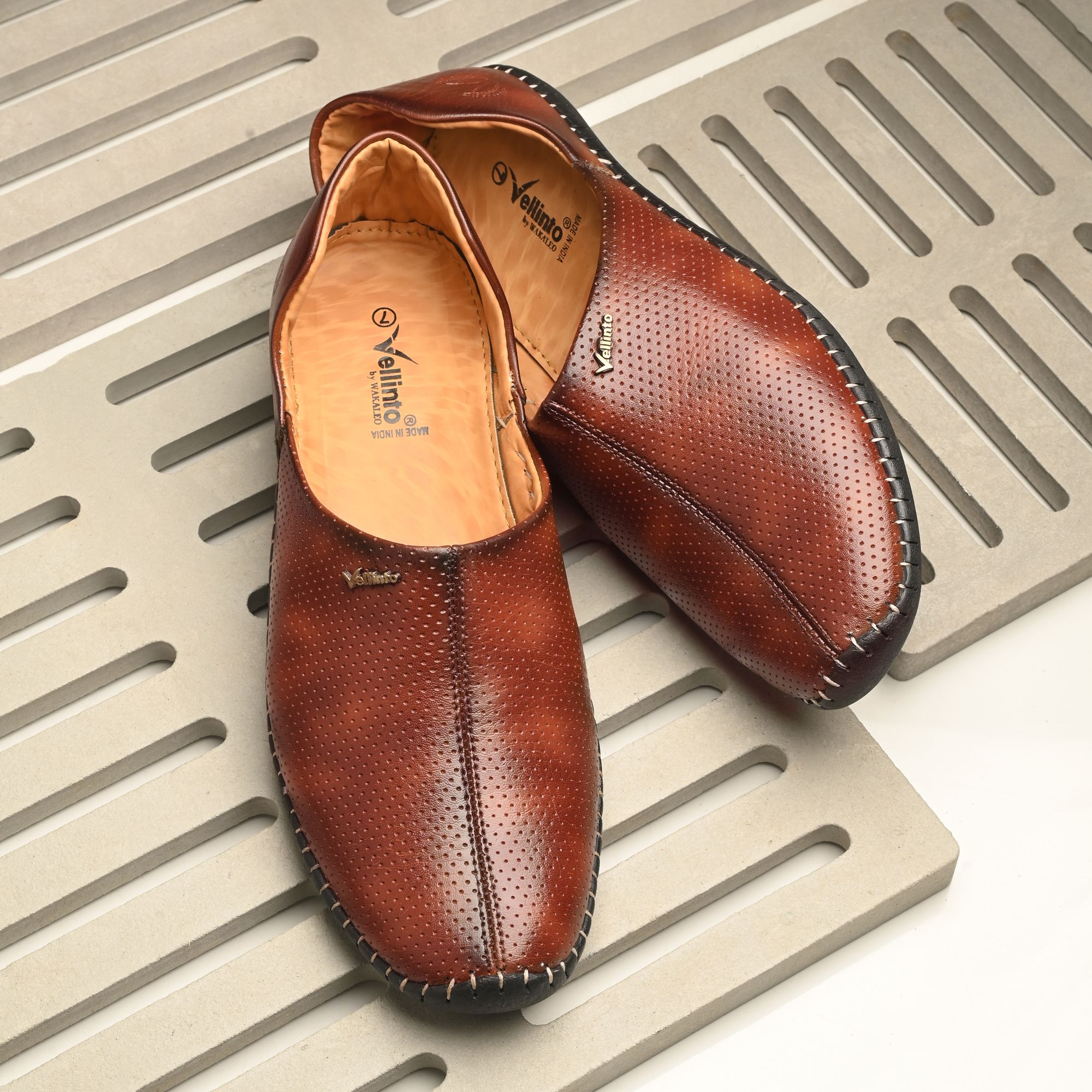 vellinto Cool MEWAR Rajasthani Jutis For Men Mojaris For Men Nagra For Men Casuals For Men-picture-22