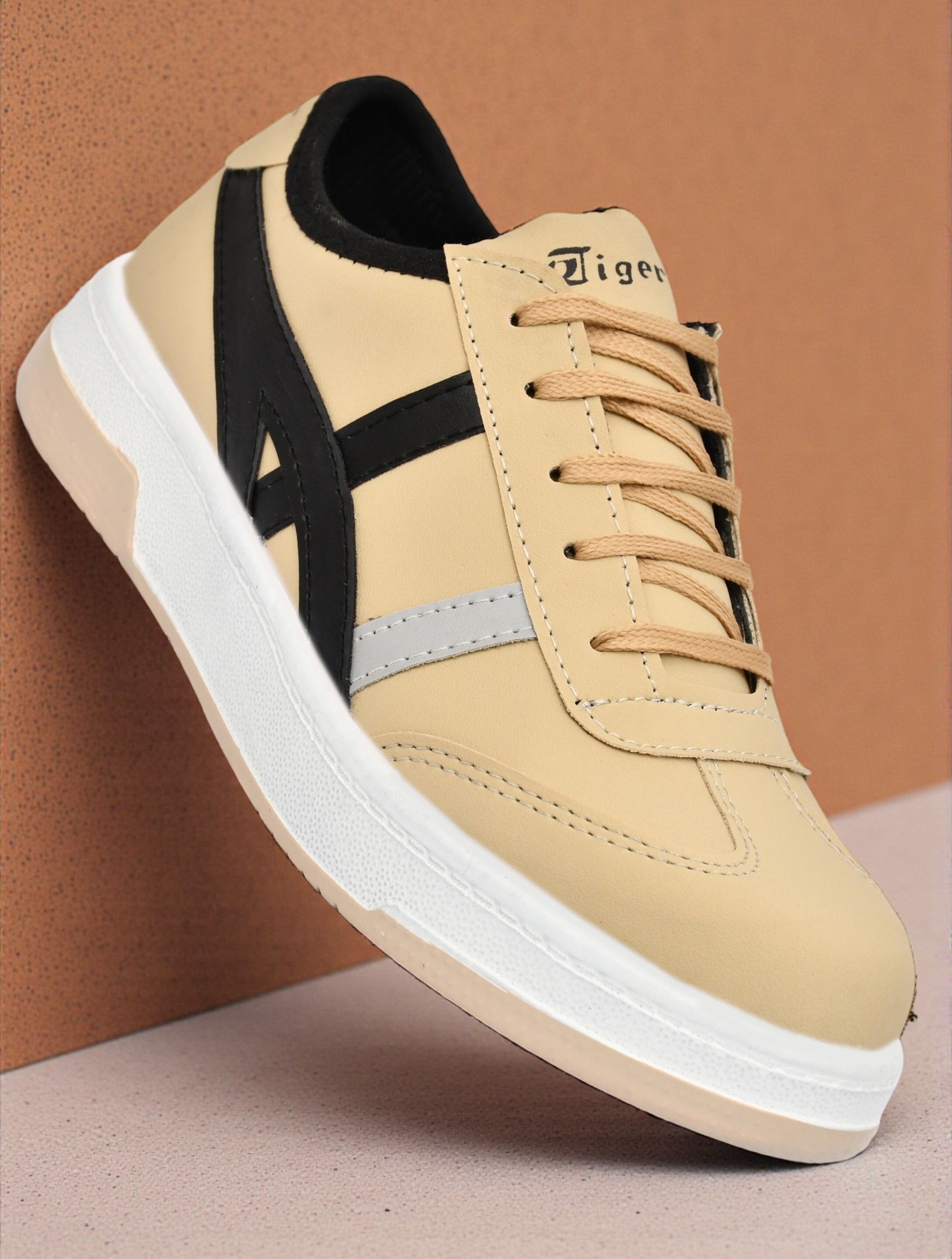 Men's Trending Latest Stylish Workout Sports Shoes Outdoors For Men