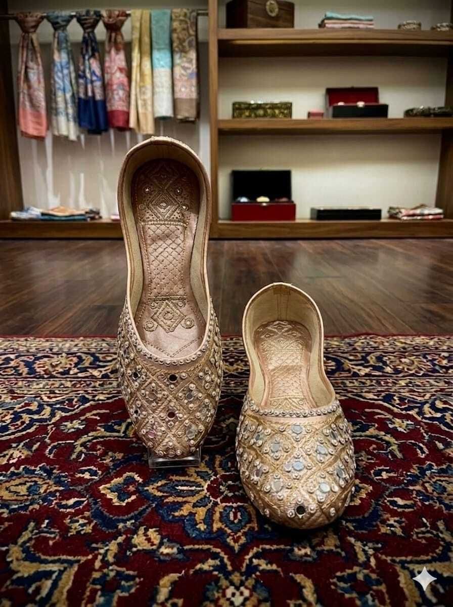 Mojaris For Women-image-44