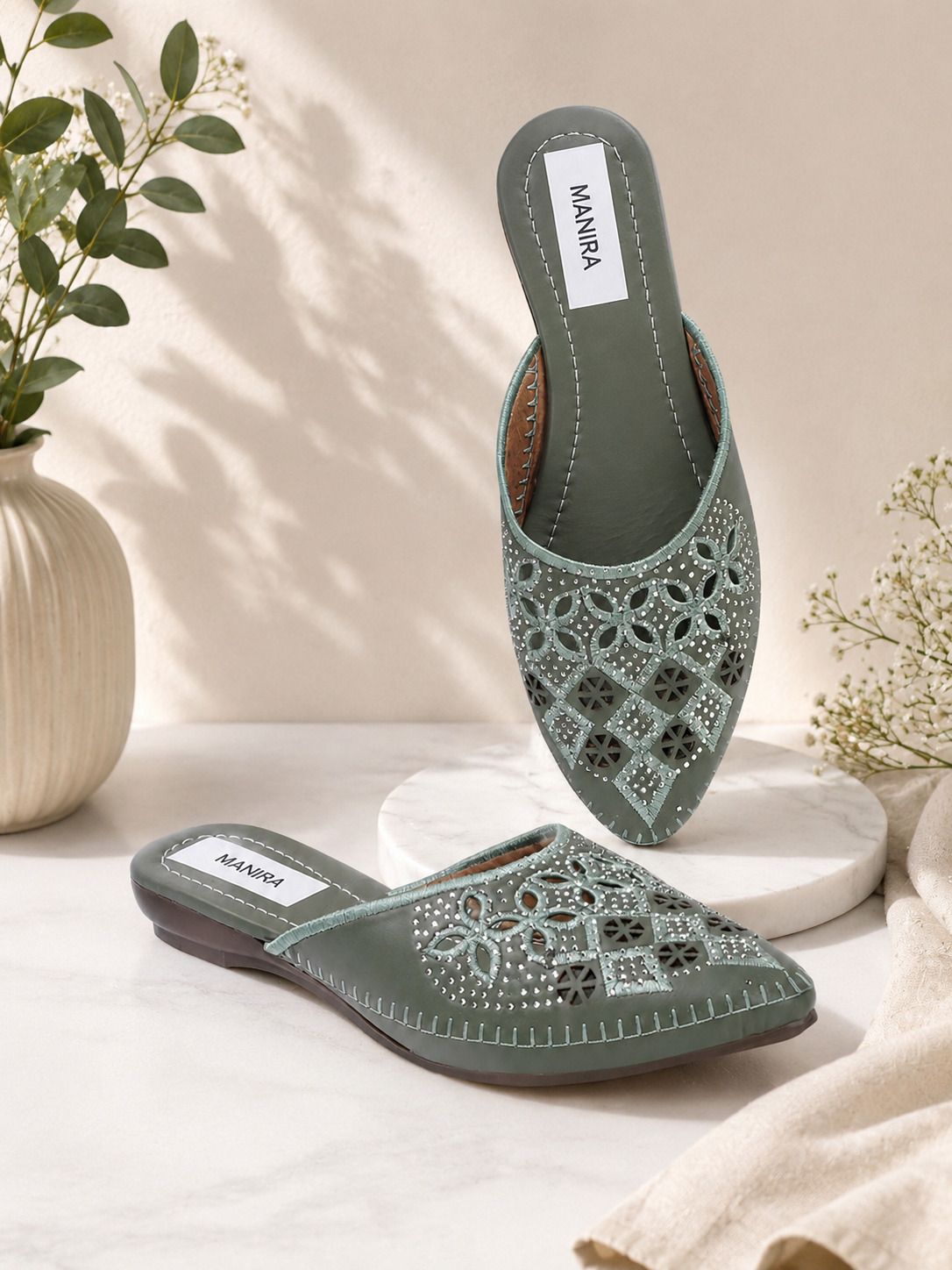 MANIRA Women Black Sandals (Black ,3) Bellies For Women-image-4