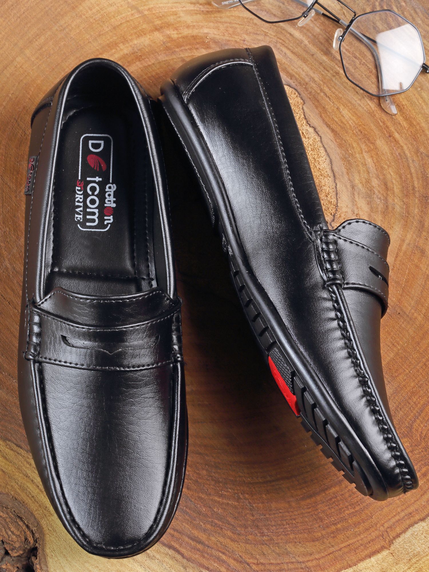 Lightweight | Comfortable | Trendy | Daily Wear | Synthetic Leather Loafers For Men