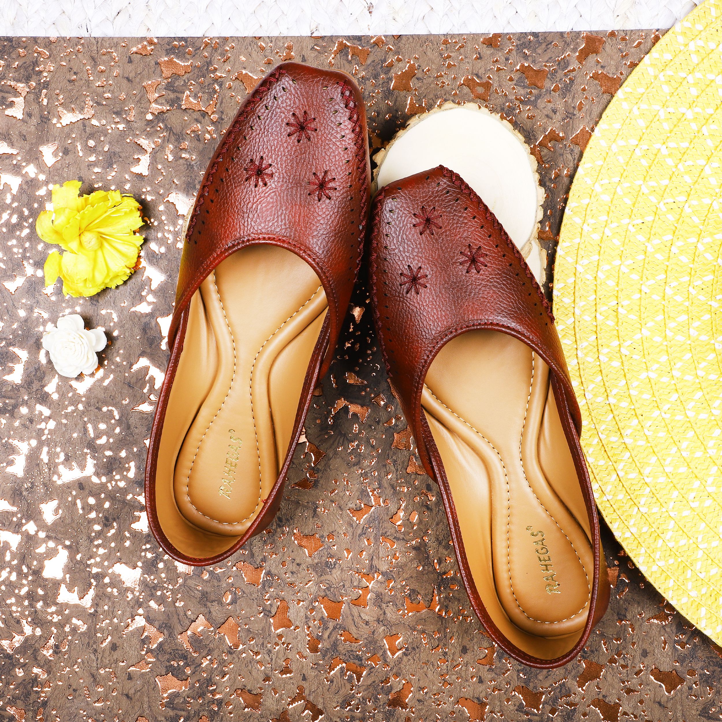 Women’s Latest Punjabi Jutti |Simple Stylish Majori Flats for Bellies For Women-image-42