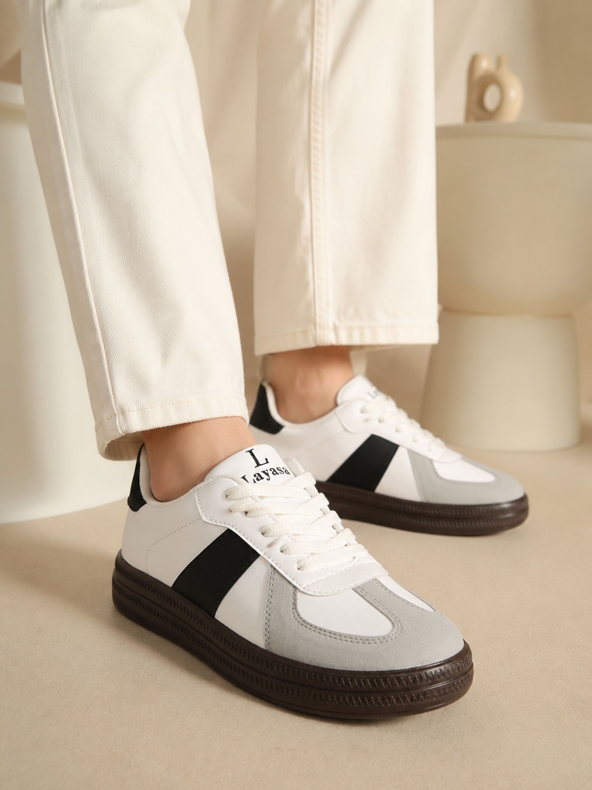 Colorblock Flat with Ultra Soft Cushion Lace-Up All-Day Comfort Sneakers For Women-image-40
