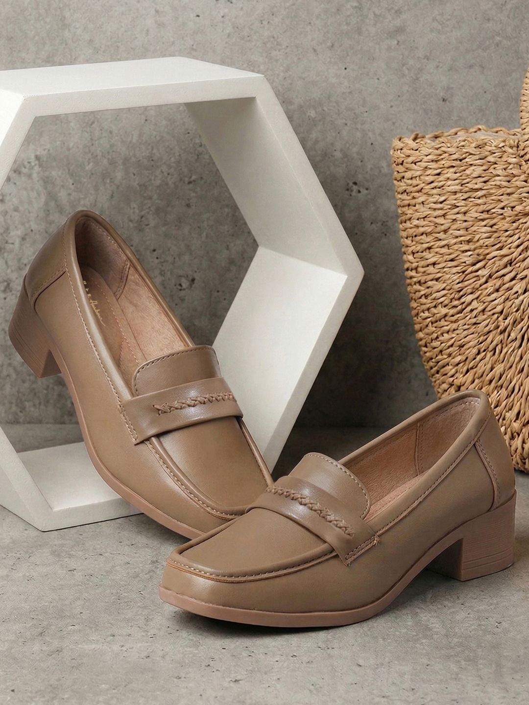 Womens Comfortable and Soft Insole Formal Loafers For Girls Loafers For Women-image-7