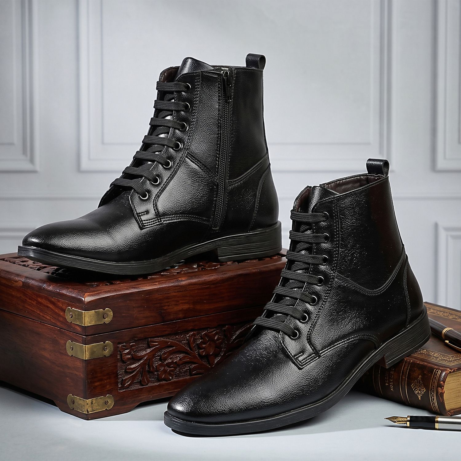 Men's Black Lace-Up Ankle Boots Premium Synthetic Leather Side Zip Mid-Top Boots Boots For Men-image-1