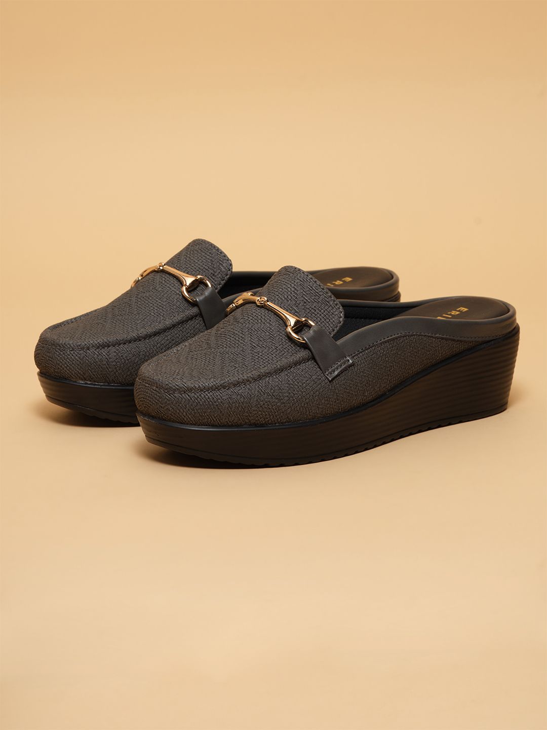 eridani Slip On For Women-picture-9
