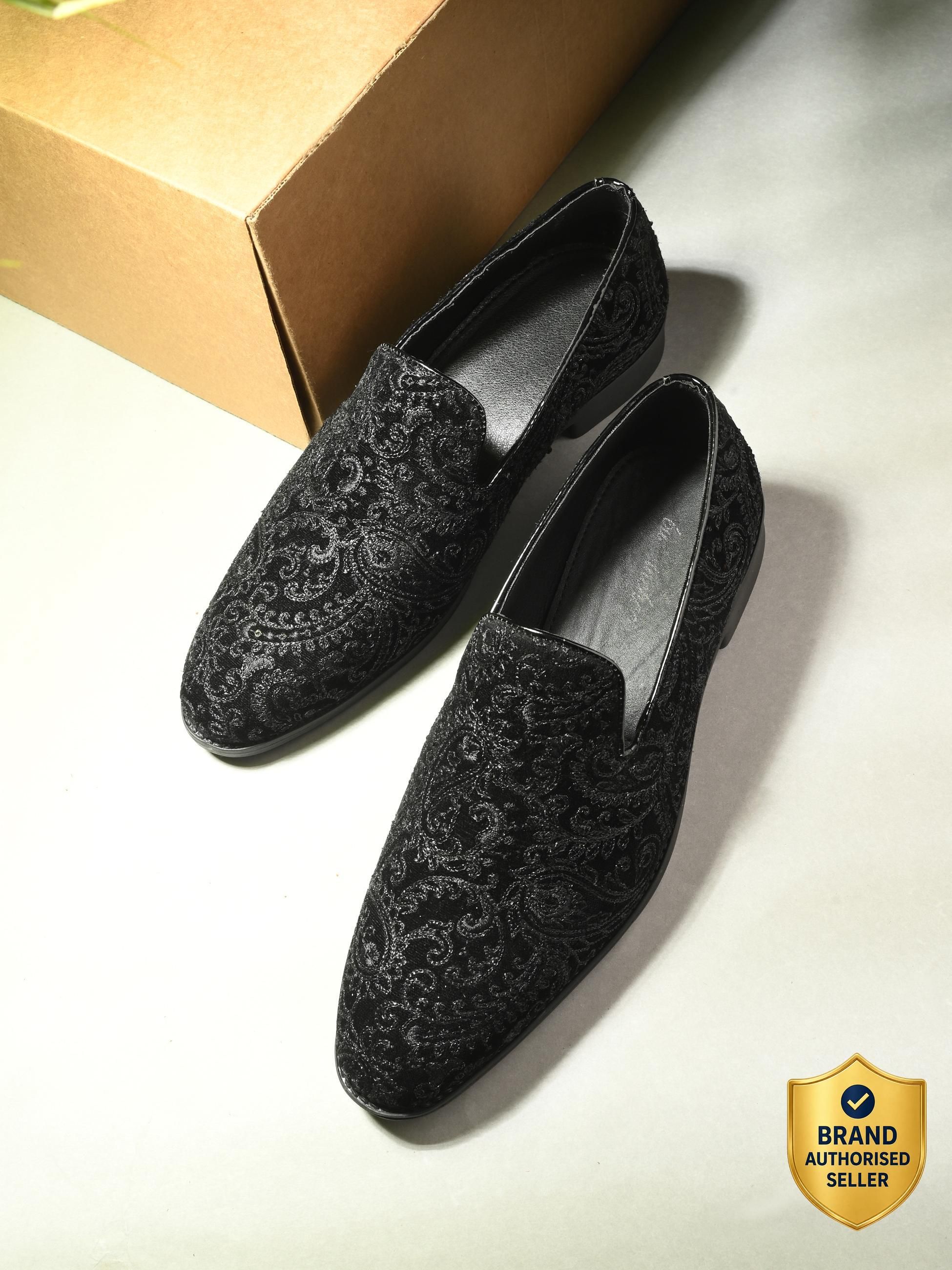 Men Casual Ethnic Slip Ons Loafers Shoes Loafers For Men-image-5