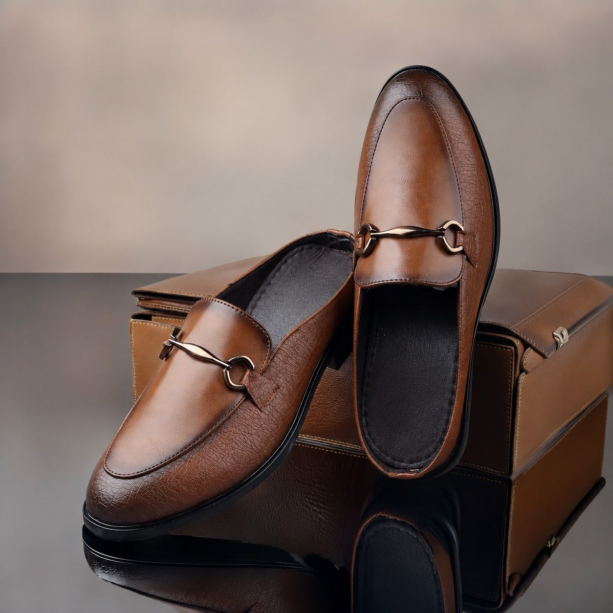 Men Tan Textured Horsebit Slip-On Smart Casual Mule Loafer Loafers For Men-image-40