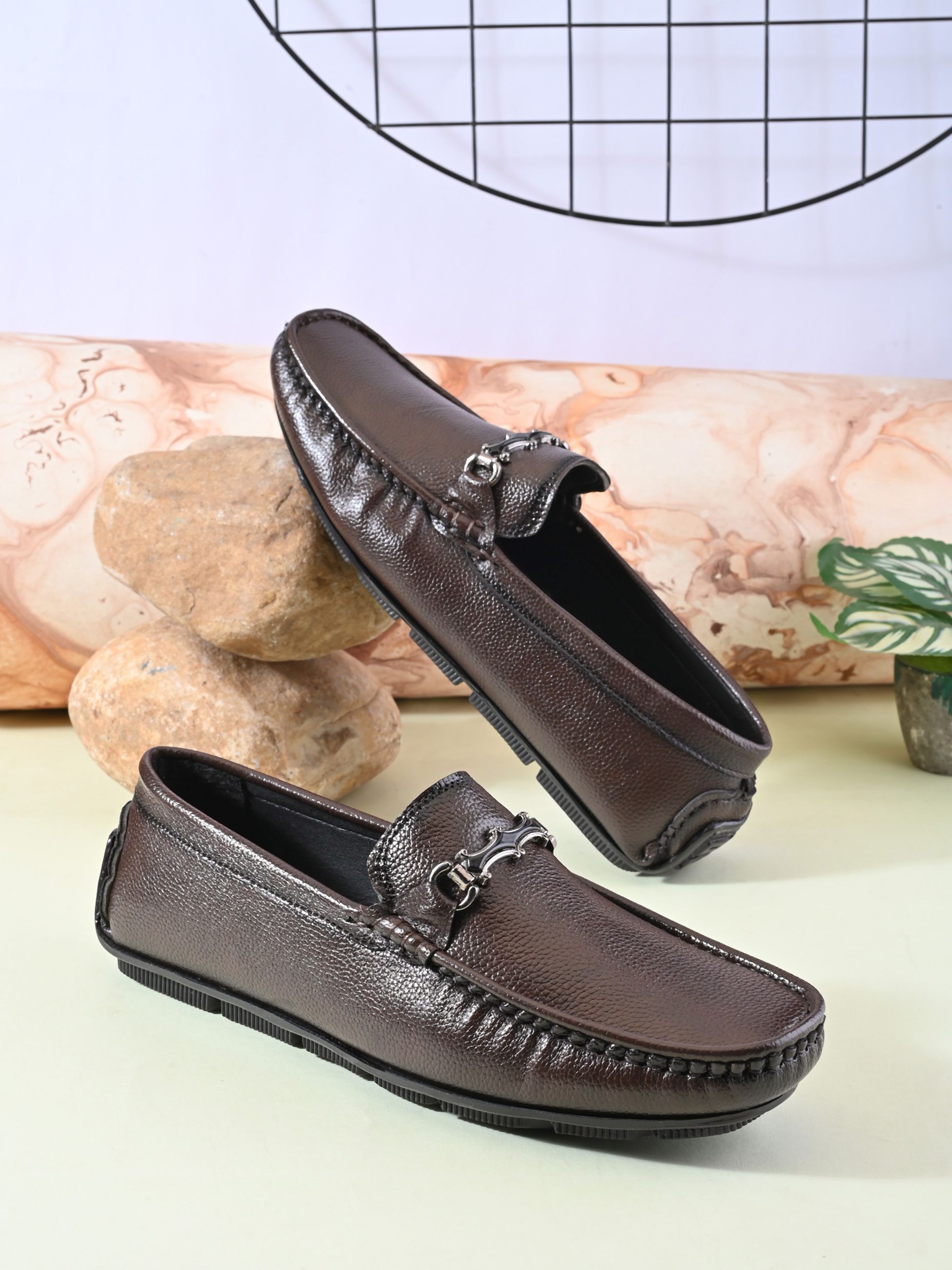 Men Black Textured Horsebit Loafers | Slip-On Moccasin Driving Shoes Loafers For Men-image-39