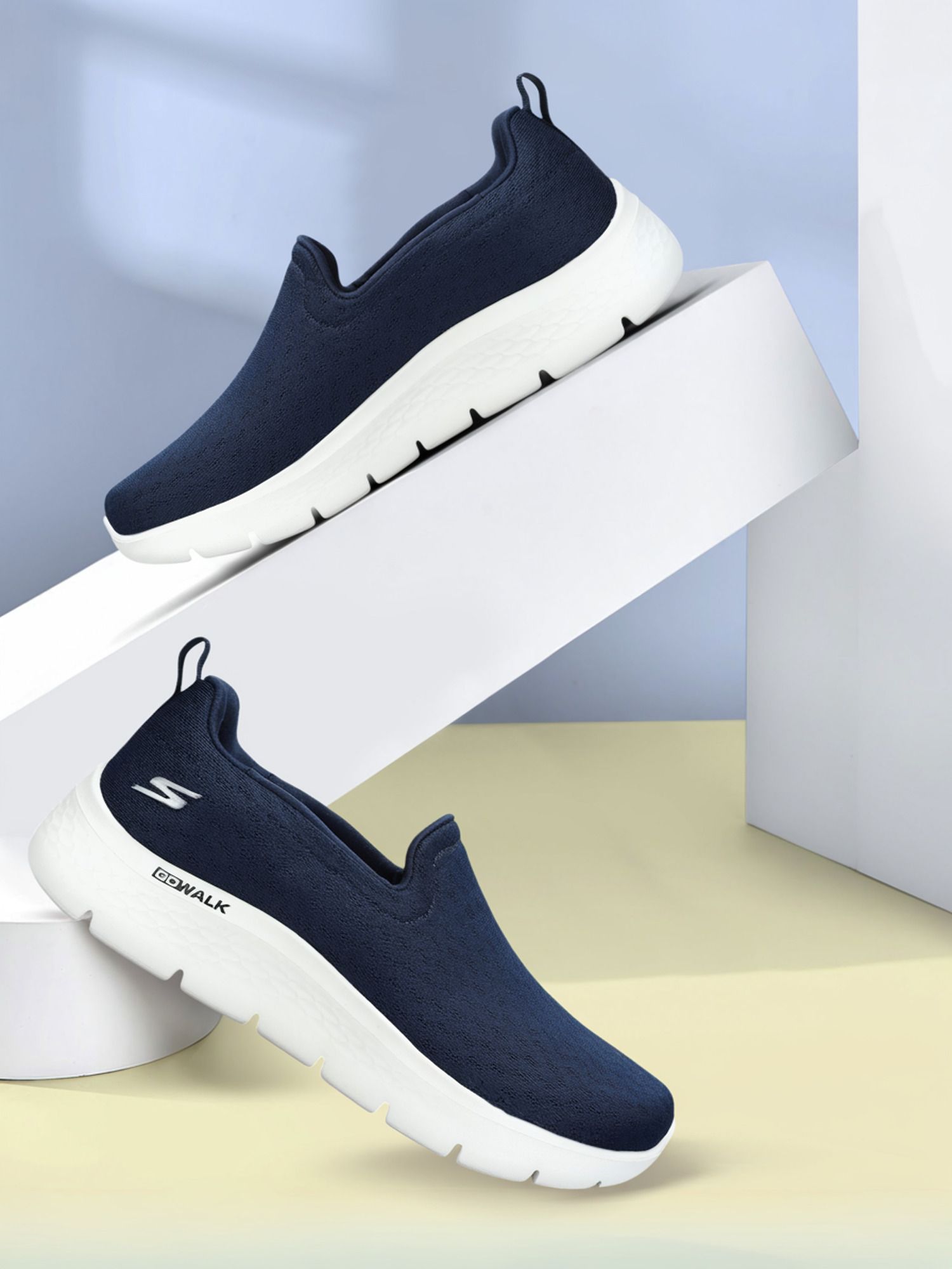 GO WALK FLEX Sneakers For Men
