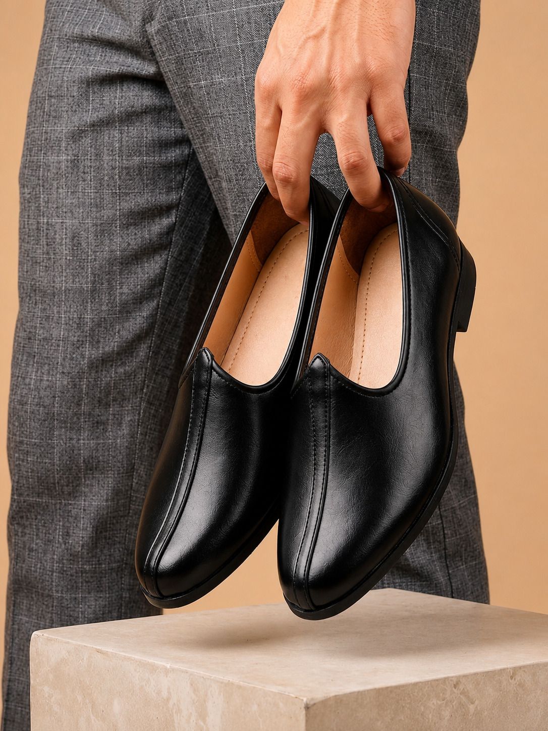 Men’s Black Artificial Leather Ethnic Mojari Jutti / Nagra Shoes For Men Casuals For Men-image-16