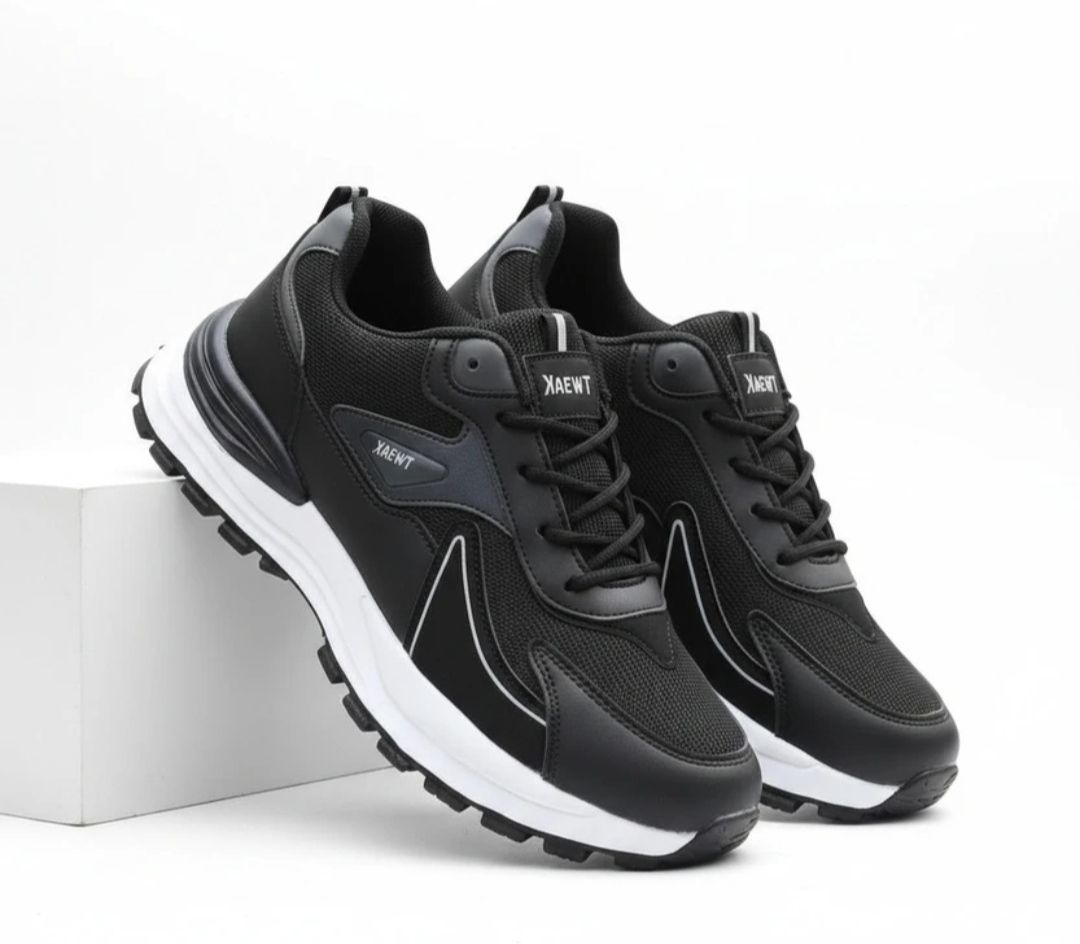 Stytlish Black Sports Training & Gym Shoes For Men-image-2