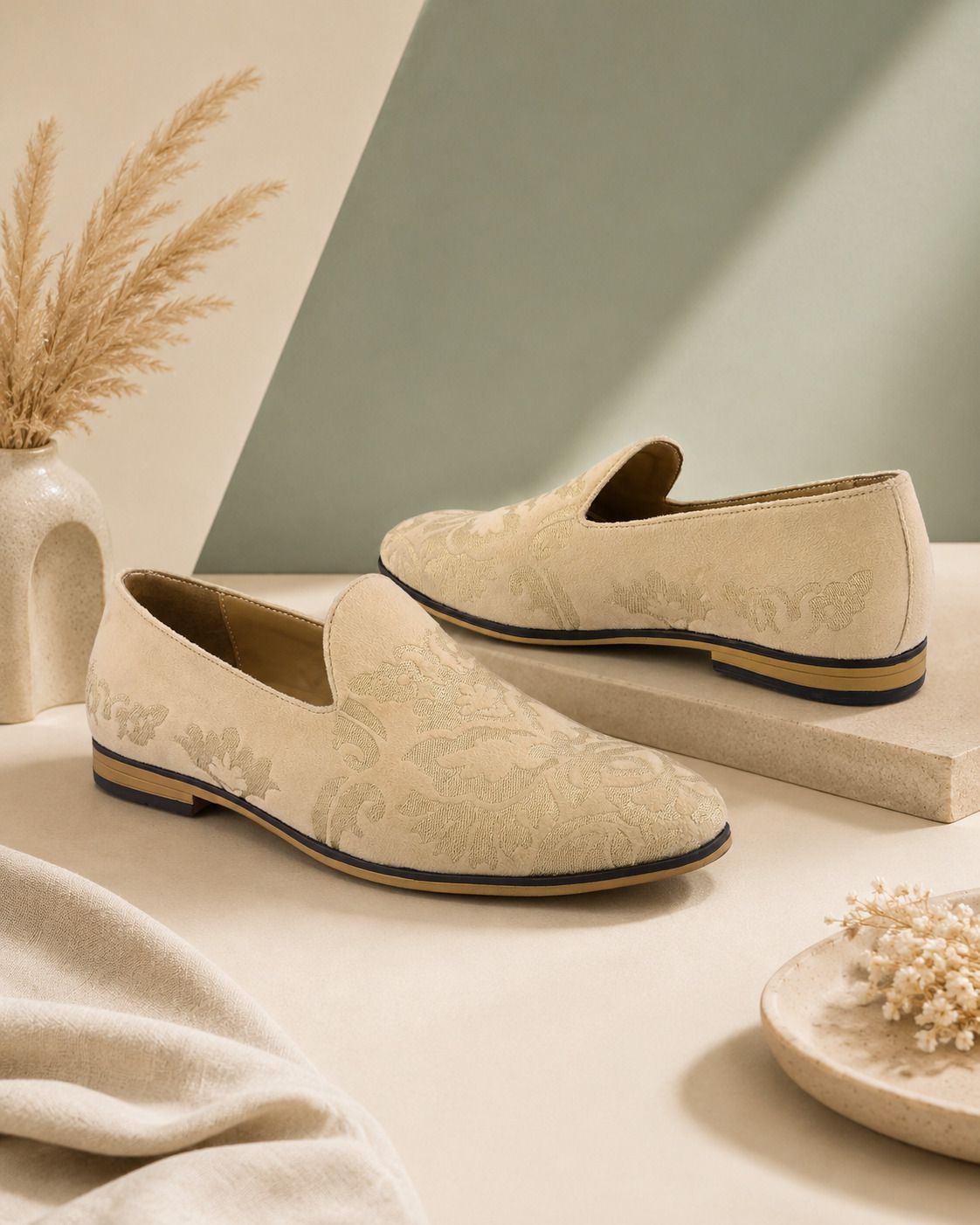 san frissco MEN BEIGE TEXTURED COMFORTABLE SOLID ROUND TOE SLIP ON CASUAL VELVET ETHNIC MOJ Mojaris For Men-picture-47