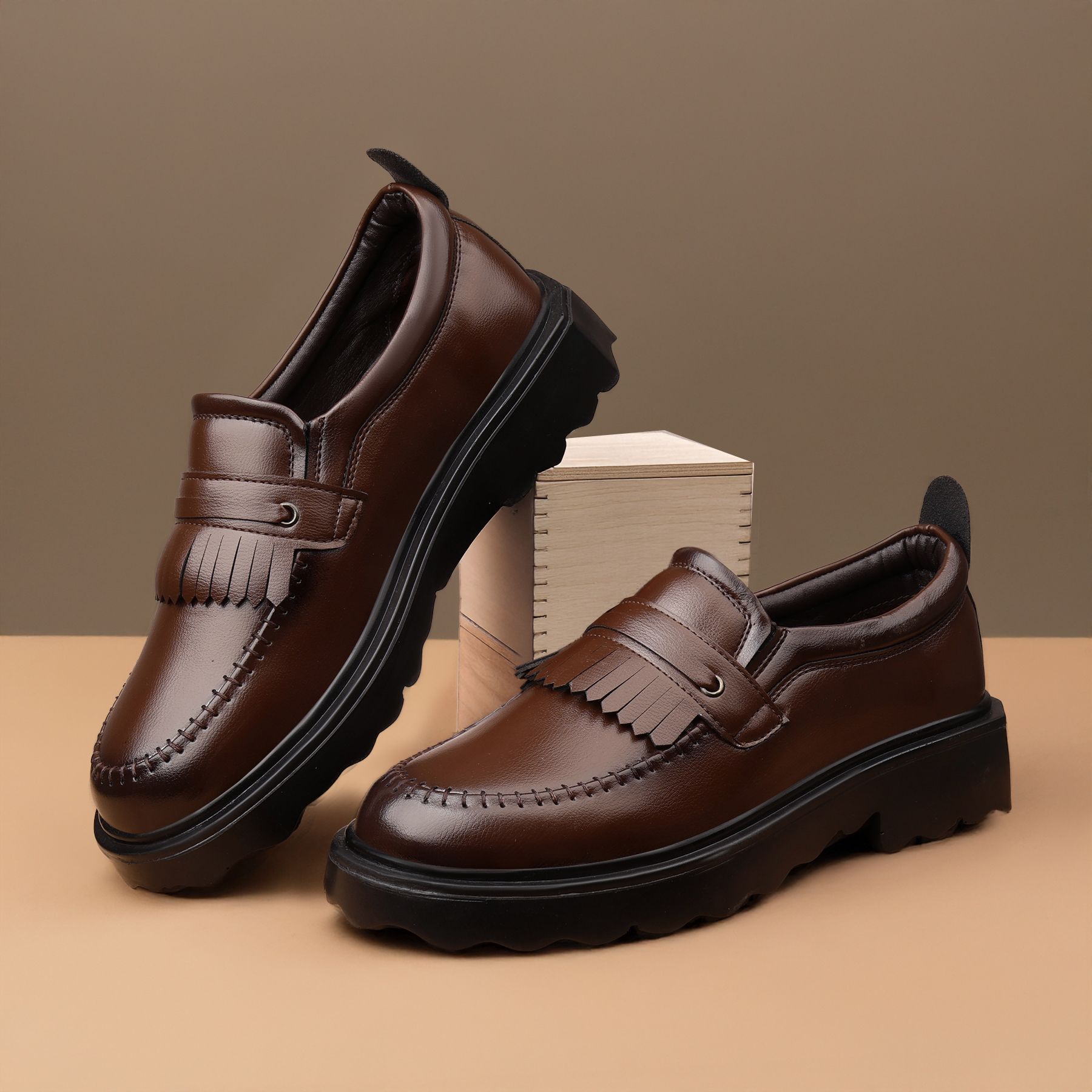 Men Brown Pu Leather Fringe Platform Premium Smart Casual Loafers Loafers For Men-image-39