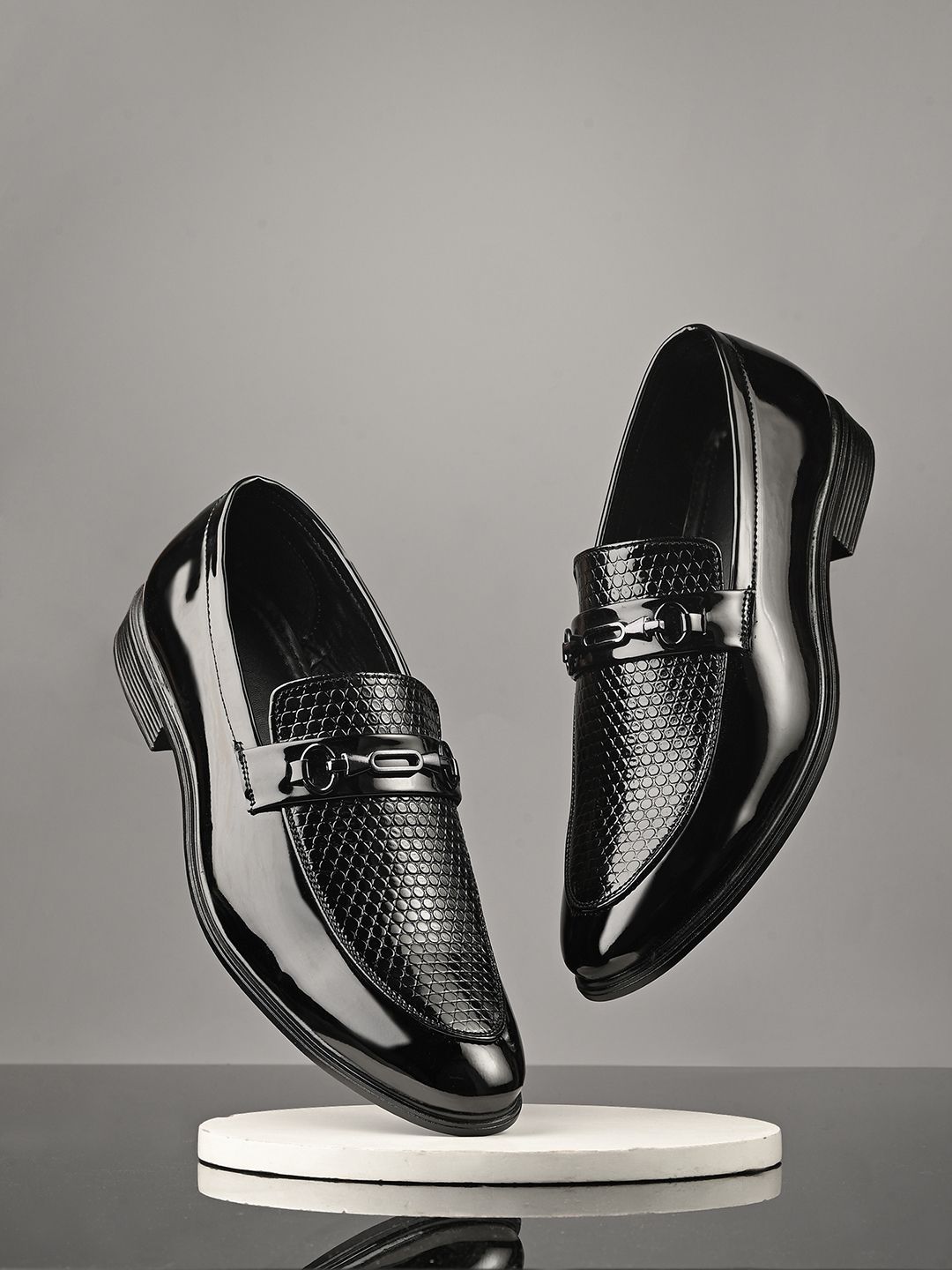 mactree Slip On For Men-picture-17