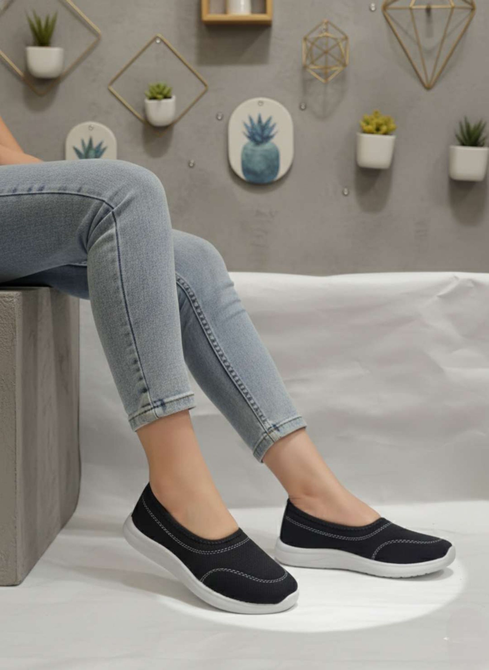 SUPEX SIYA ZenG SHOES FOR WOMEN Slip On Sneakers For Women