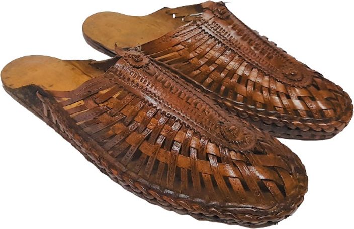 foot n toe Casuals For Men-picture-32