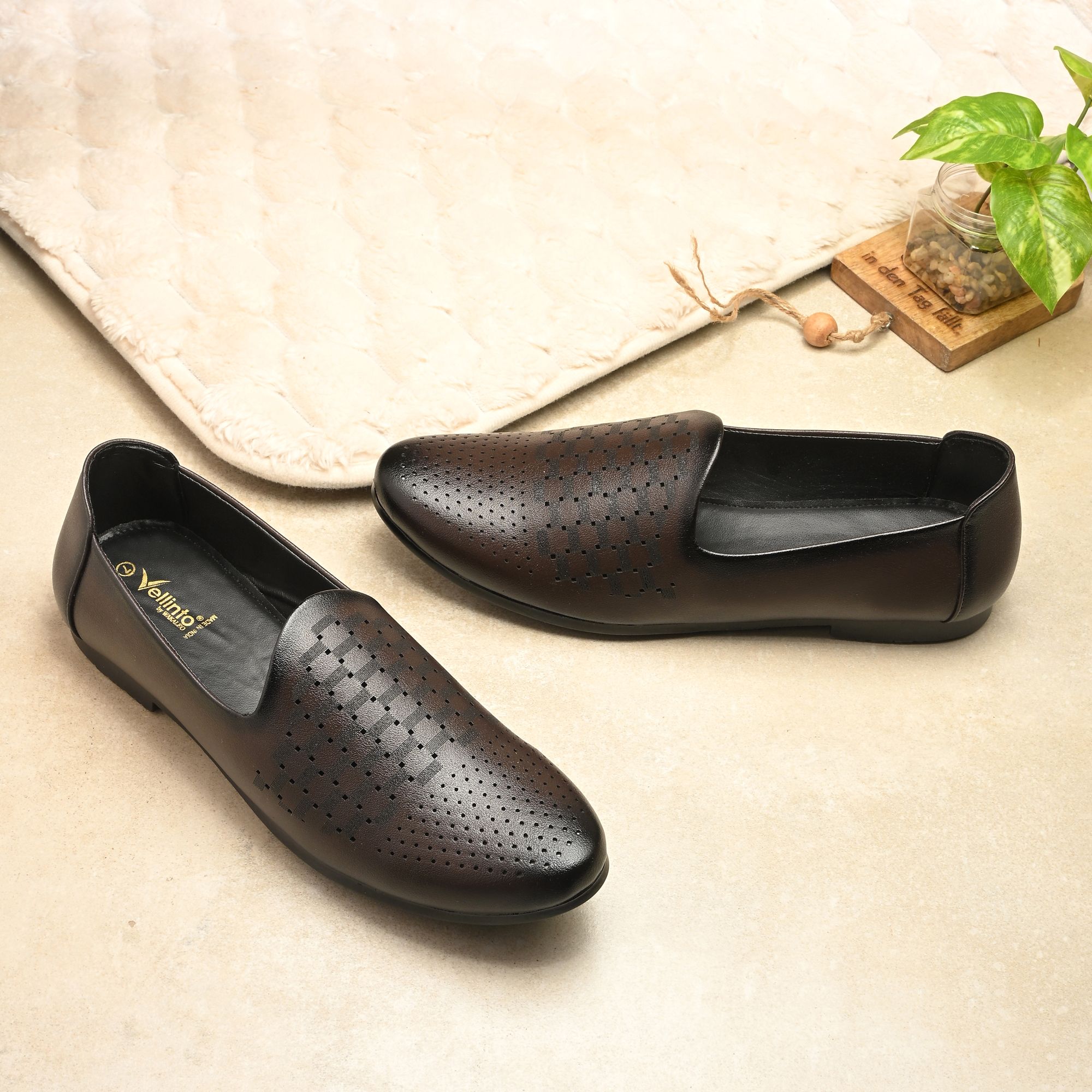 vellinto Cool MEWAR Rajasthani Jutis For Men Mojaris For Men Nagra For Men Casuals For Men-picture-28