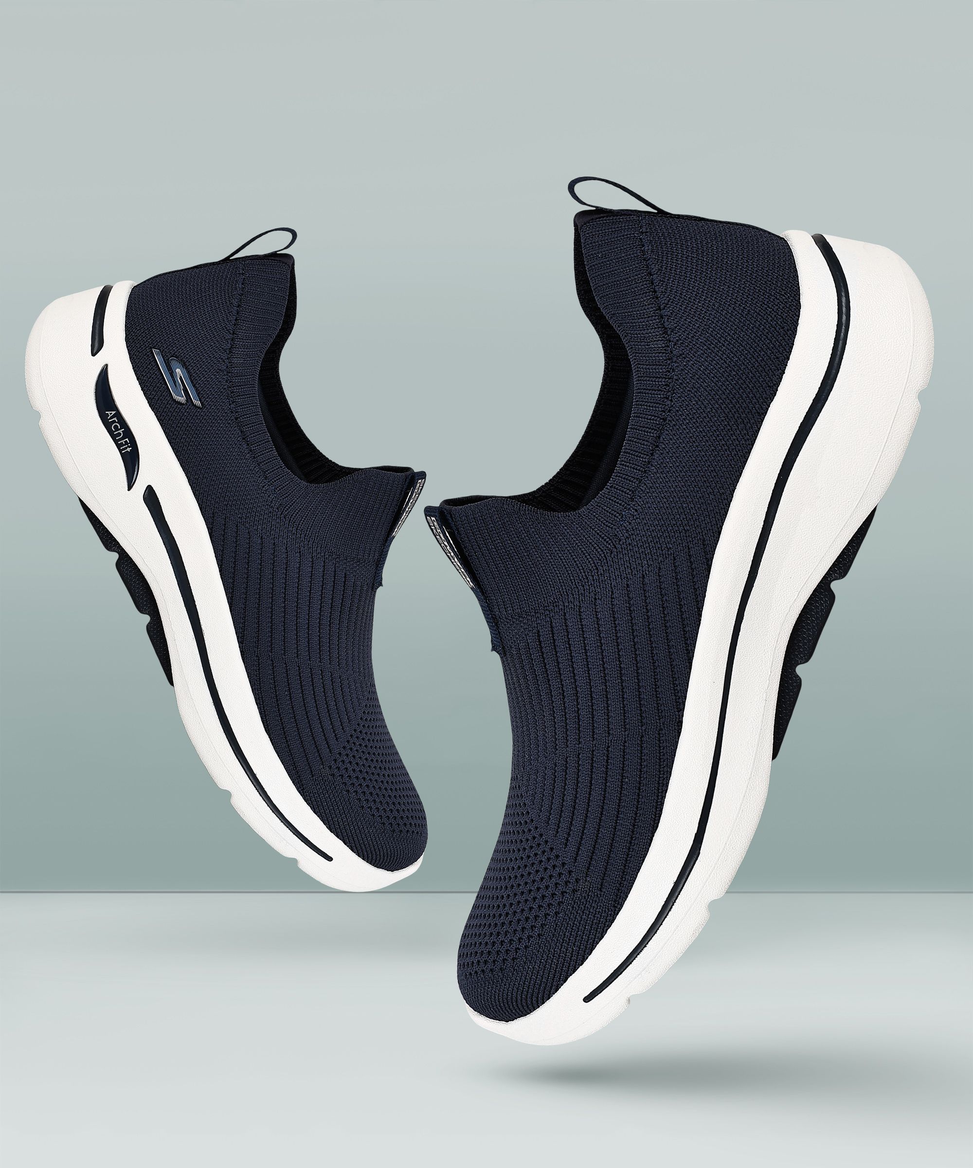 GO WALK ARCH FIT - ICONIC Walking Shoes For Women-image-2