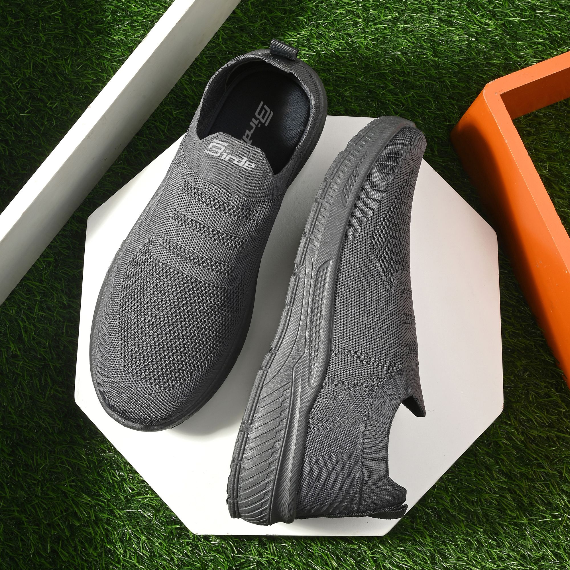 Zeng Series Memory Foam Lightweight Soft Comfortable Regular Wear Sports Shoes Walking Shoes For Men