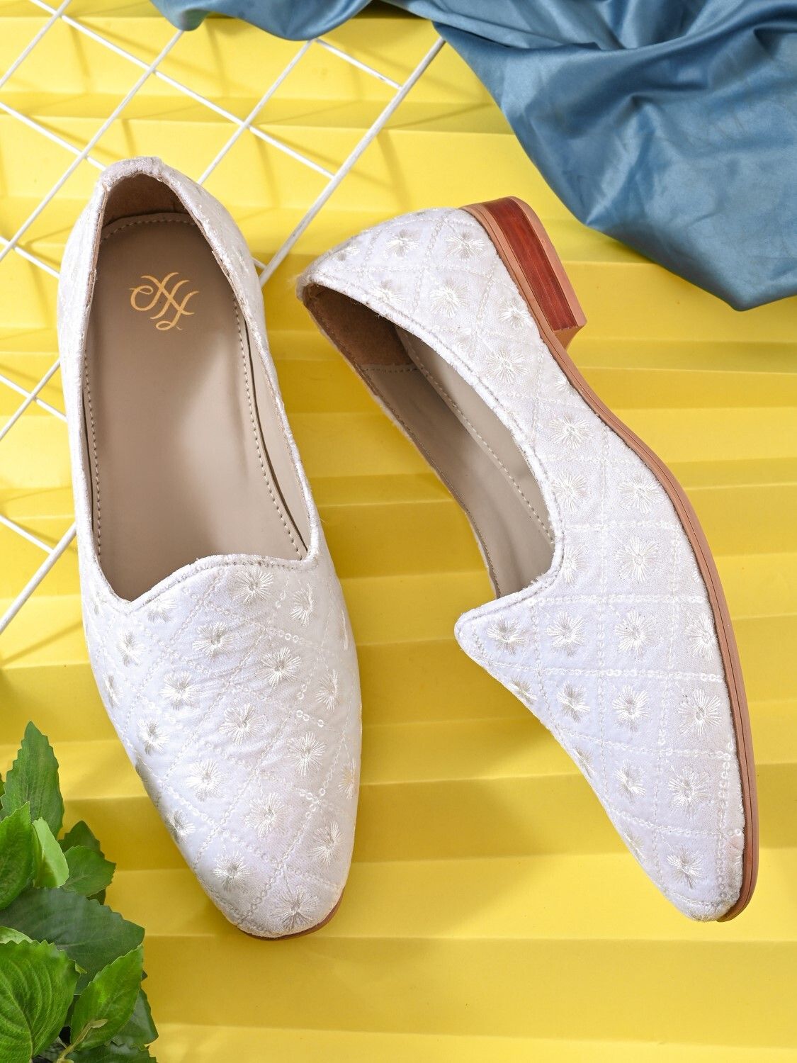 Round Toe Cushioned Lightweight Comfortbale Embroidered Nagra Slipon Mojari Loafers For Men-image-46