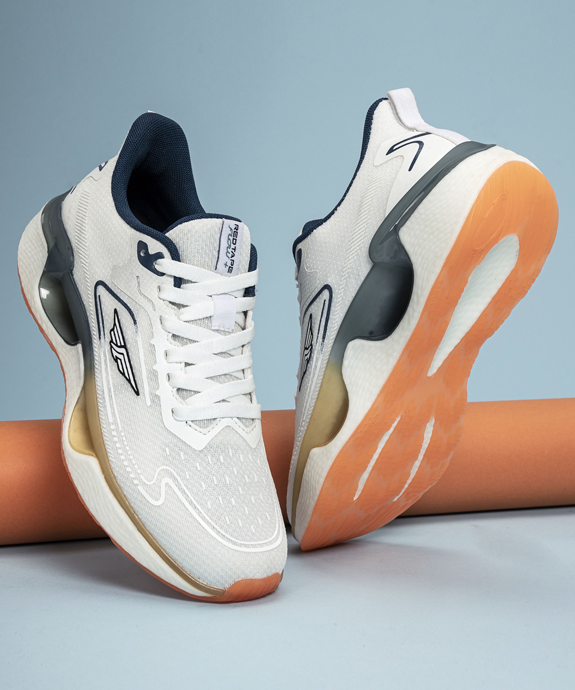 Athleisure Shoes for Men | Cultured Round-Toe Shape & Cushioning Technology Walking Shoes For Men