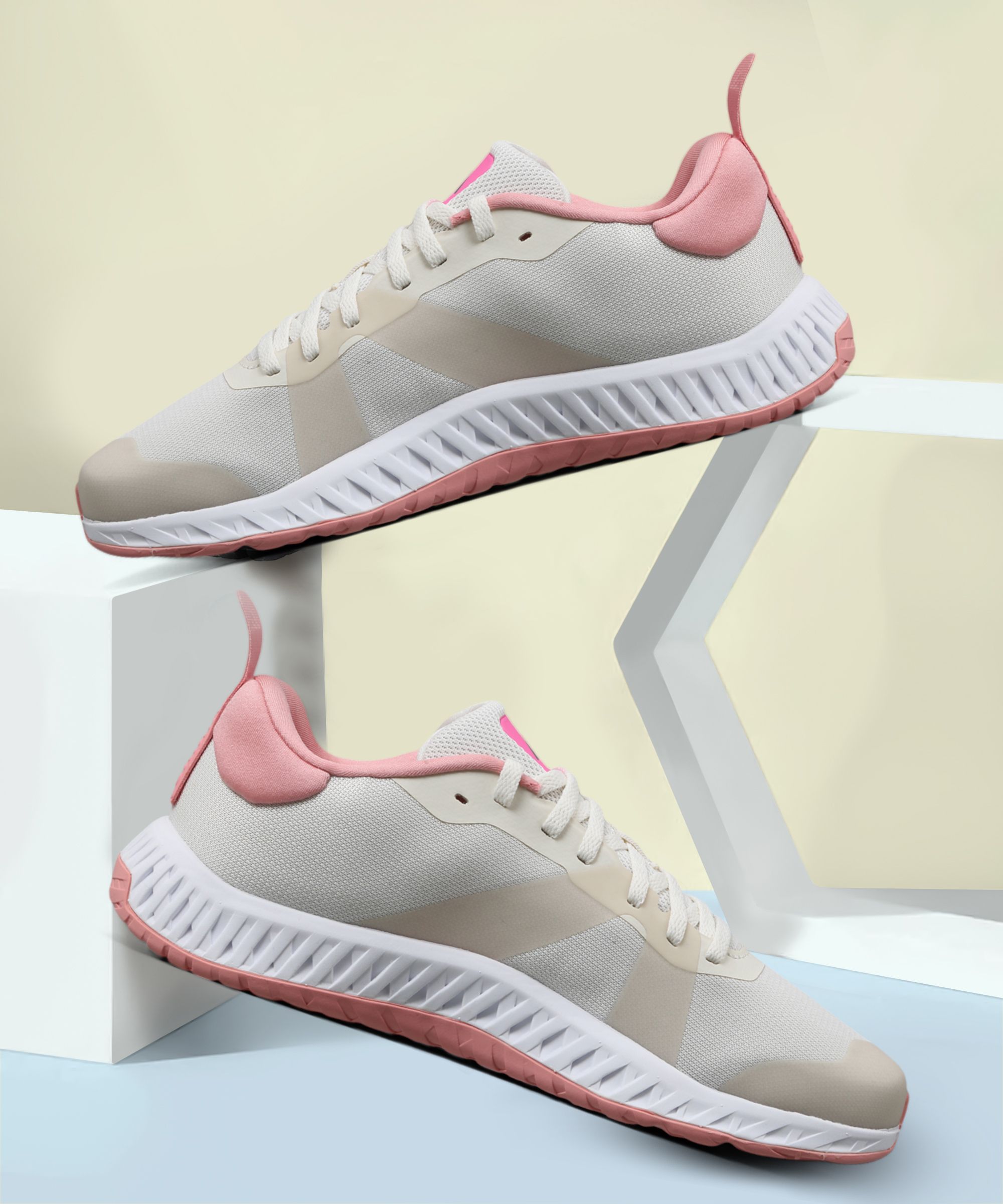EVERYSET TRAINER W Training & Gym Shoes For Women-image-39