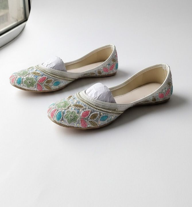 Multicolor Floral Embroidered Traditional Juttis Bellies For Women-image-36