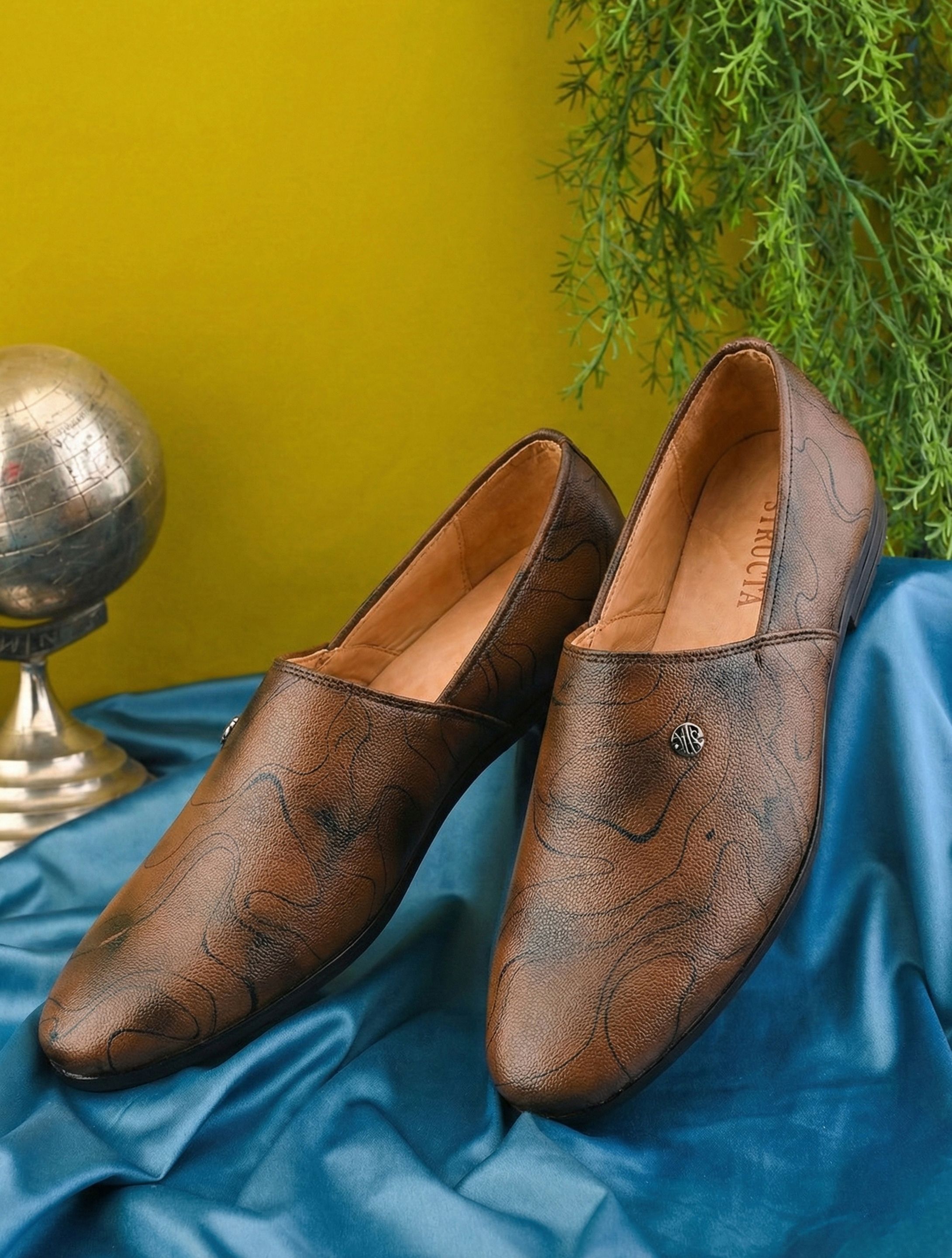 structy Brown2026_07 Casuals For Men-picture-12