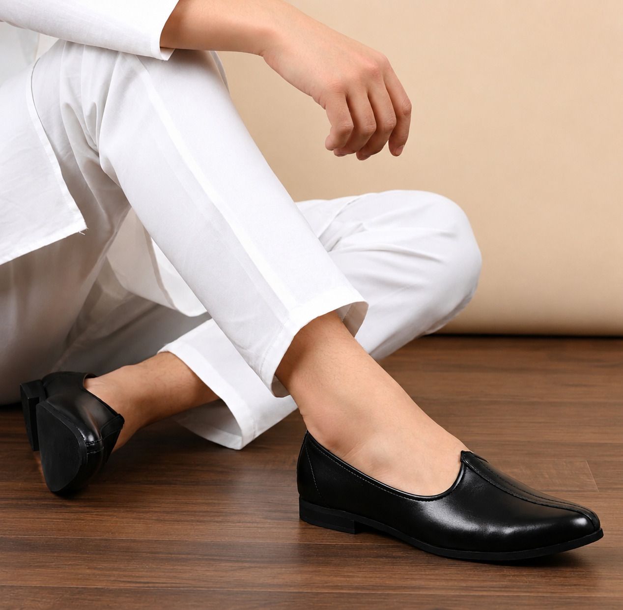 r rj trends Men's Ethnic Black Jalsa Mojari Bellies For Men-picture-46