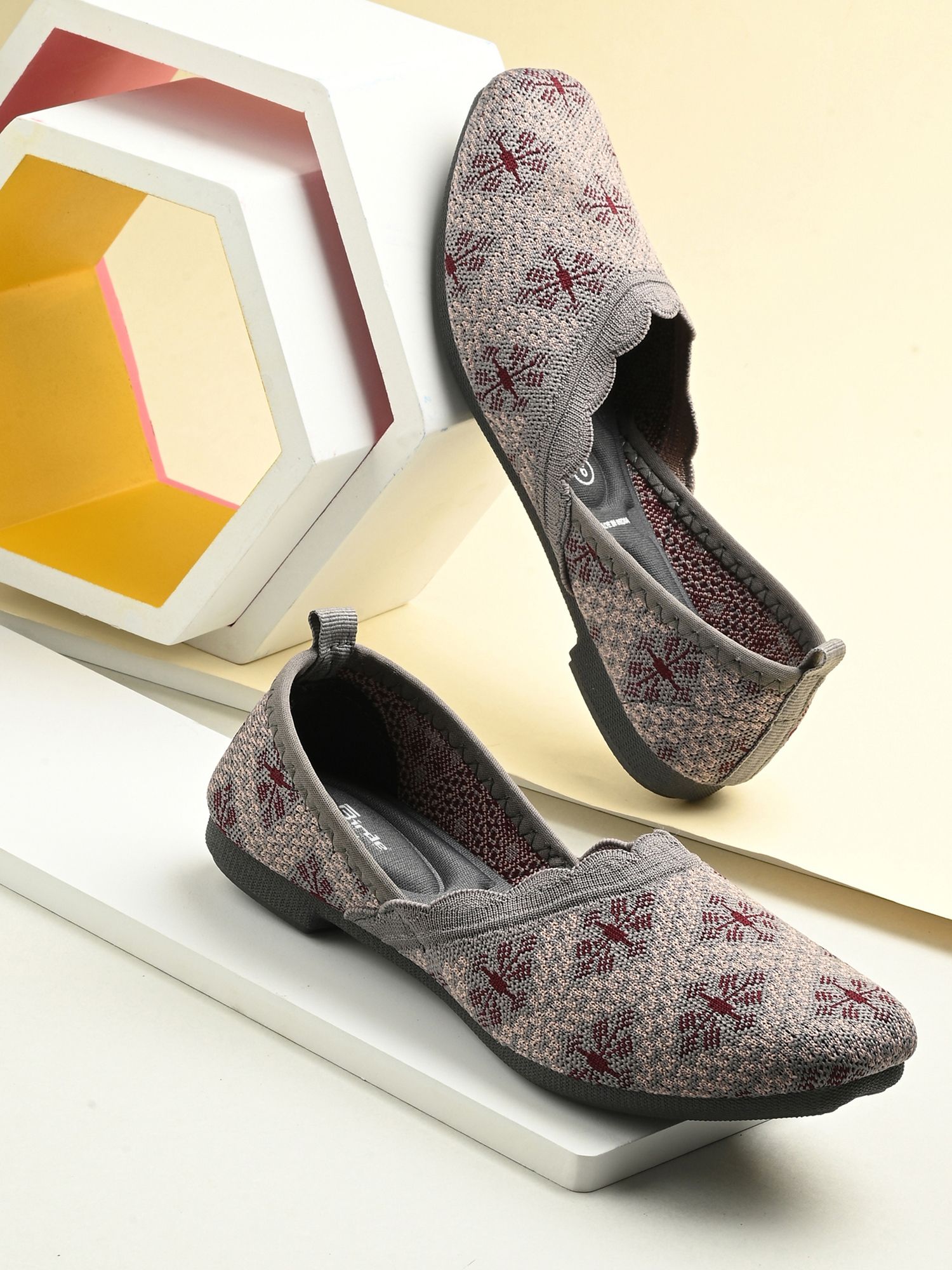 Stylish Comfortable Lightweight, Breathable Memory Foam Bellies Bellies For Women-image-30