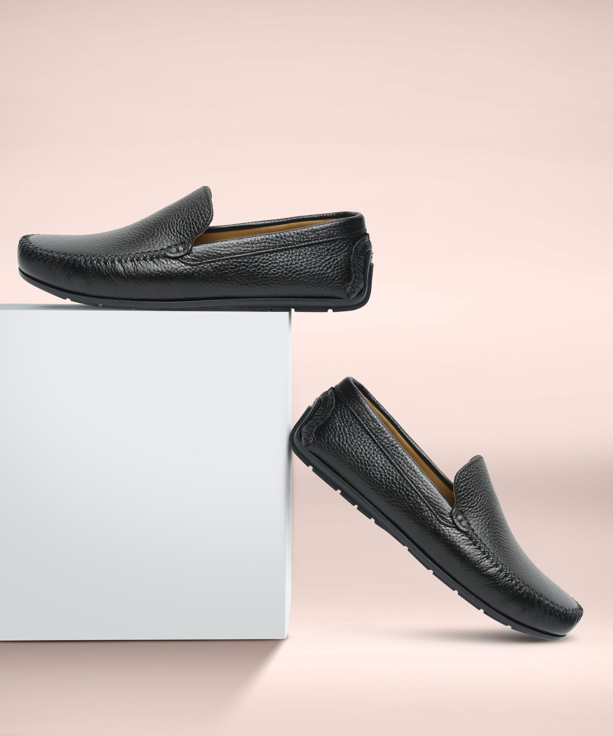 teakwood leathers Men Black Solid Genuine Leather Formal Loafers Loafers For Men-picture-14