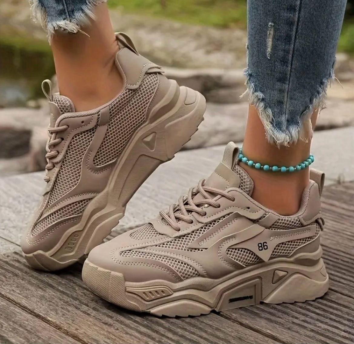 Stylish Shoes Sneakers Casual Sports Gym Shoes Walking Shoes For Women-image-12