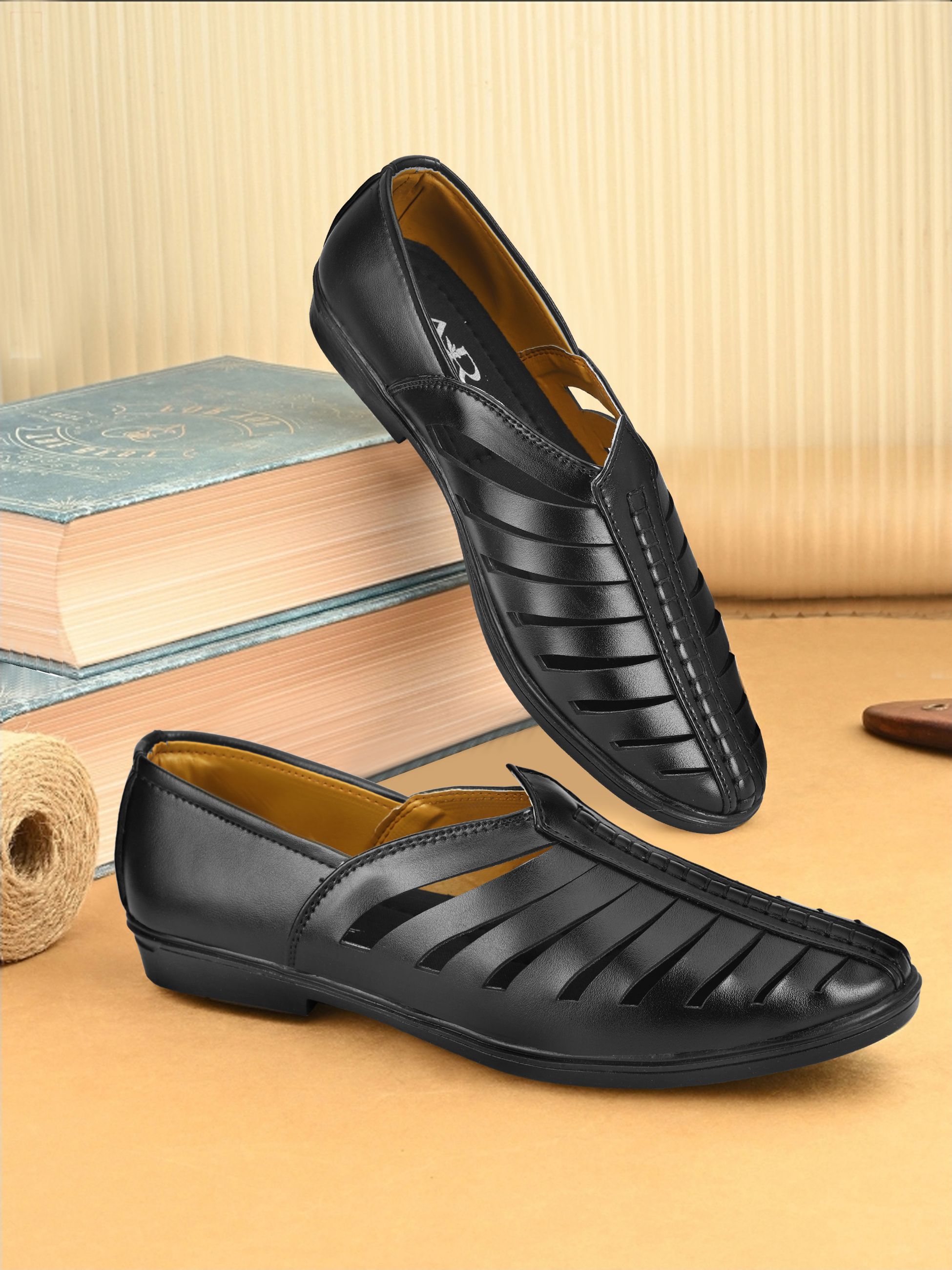 nythoqil Mojaris Casuals For Men-picture-28