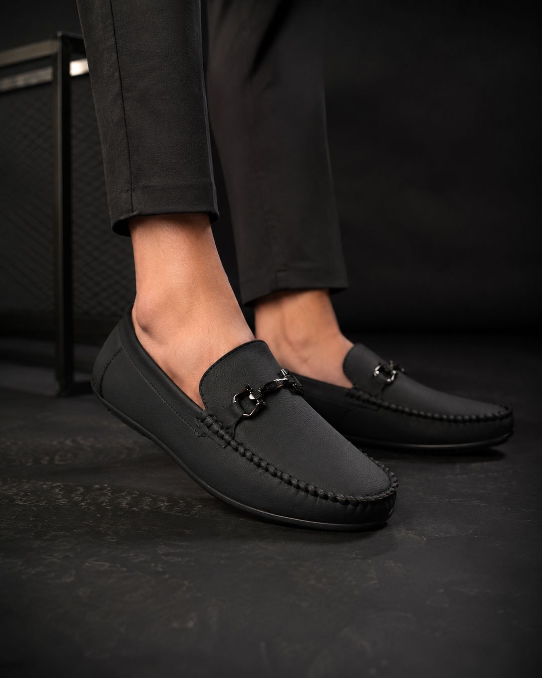 Premium Metal Bit Slip-On Loafers Loafers For Men-image-30