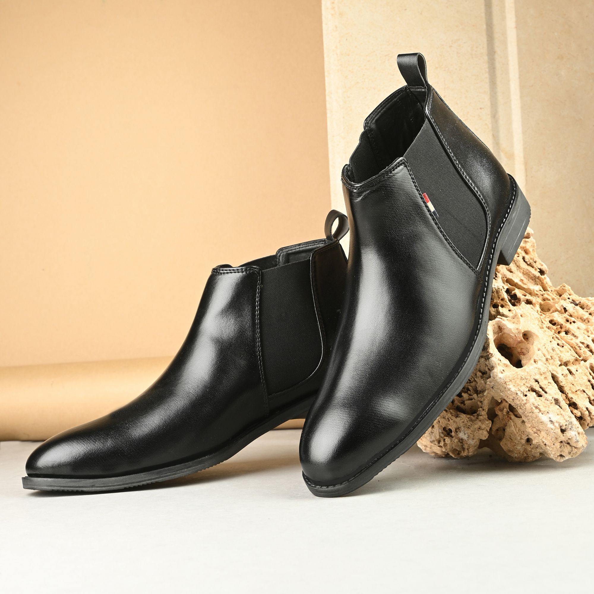 Stylish Black Synthetic Leather Chelsea Boots For Men Boots For Men