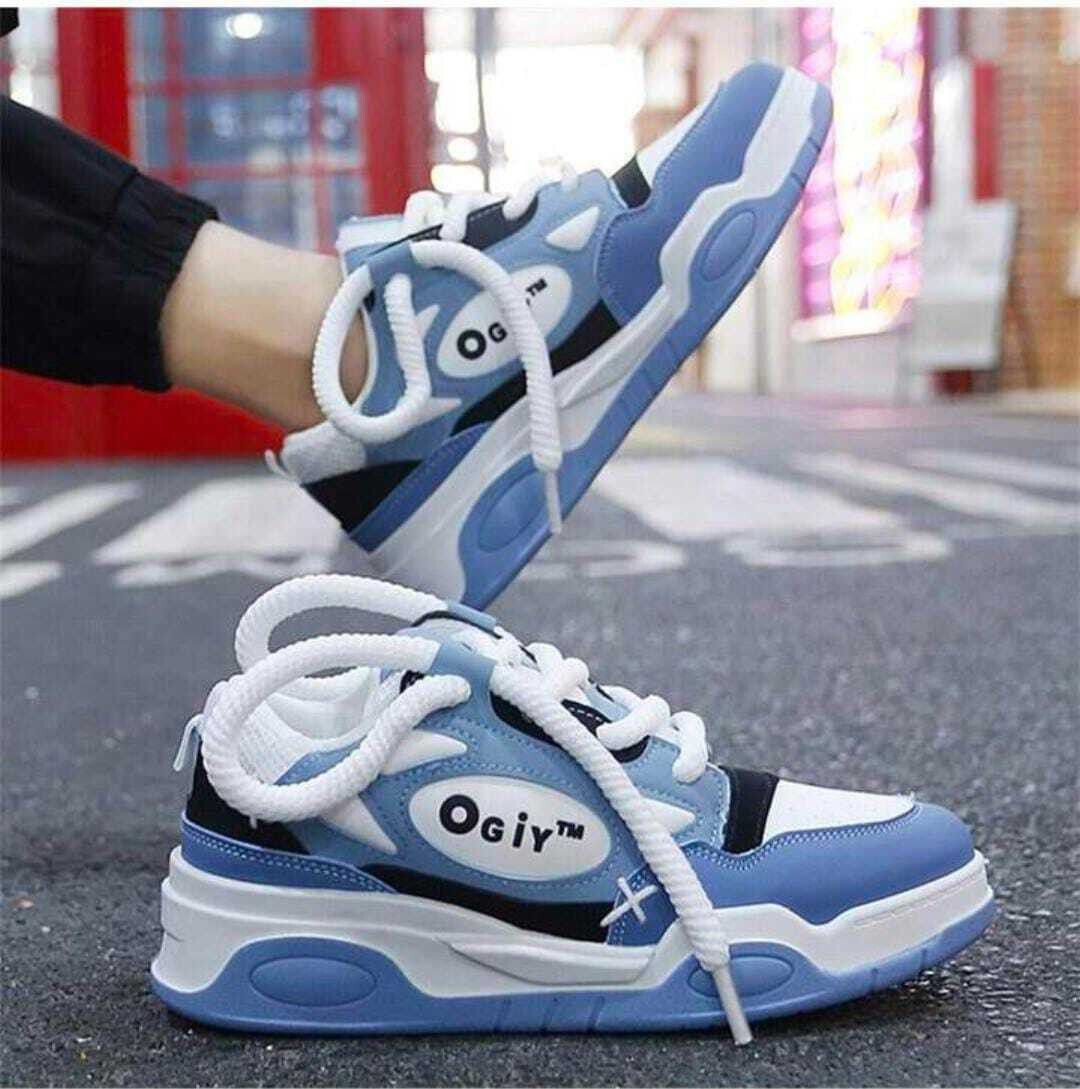 Stylish Sneakers Shoes for Women And Girls Sneakers For Women