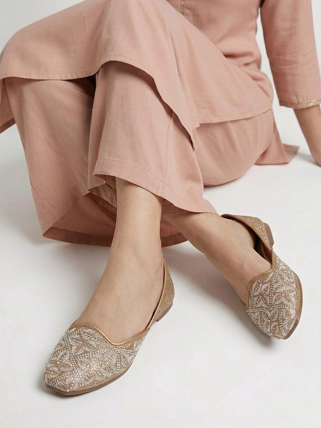 Women’s Jutti Flats with Stone & Crystal Work Bellies For Women-image-2
