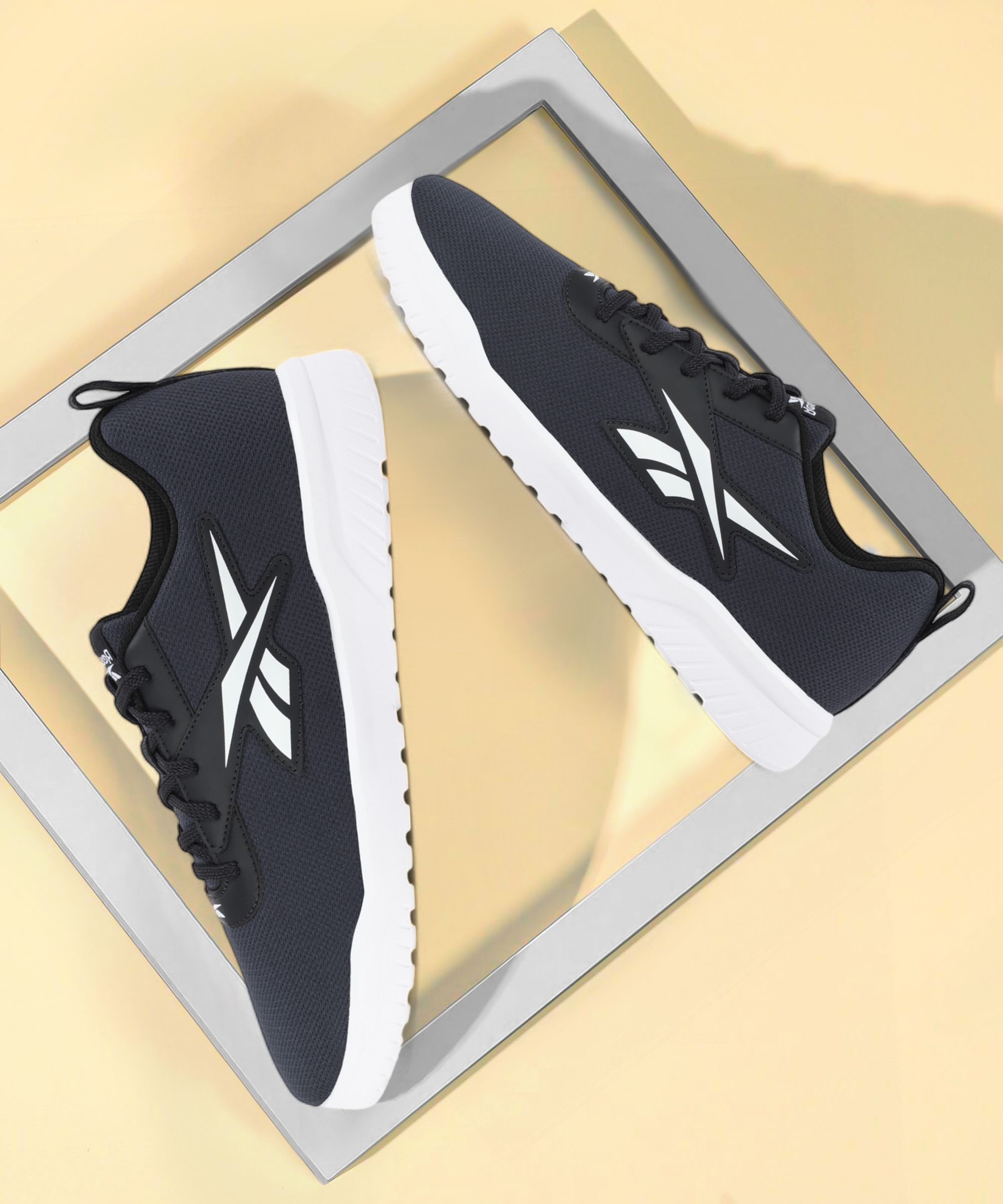 Fusion Lux 2.0 M Walking Shoes For Men-image-26